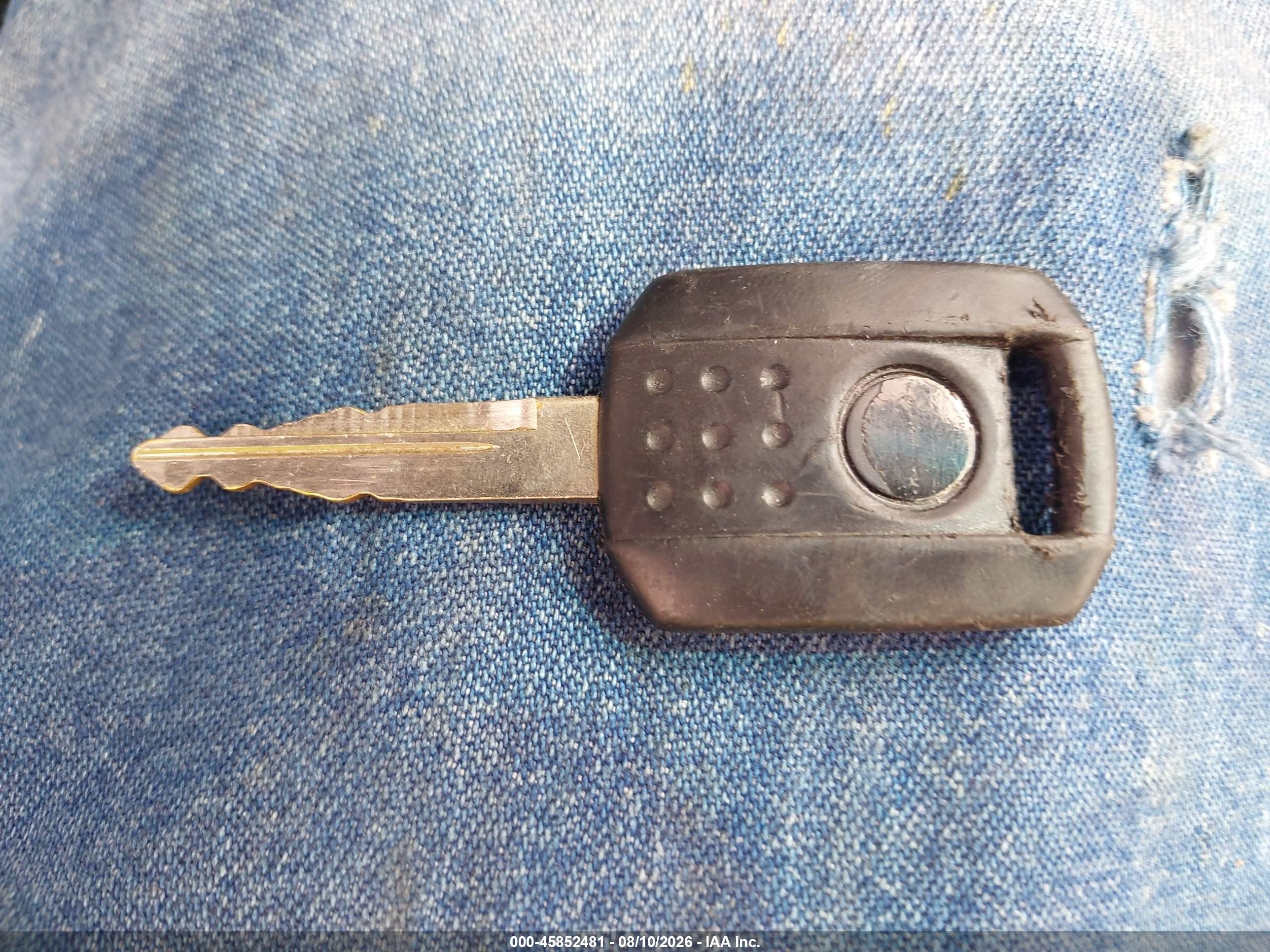 2003 Ford Taurus Ses Серебряный vin: 1FAFP55263G178879