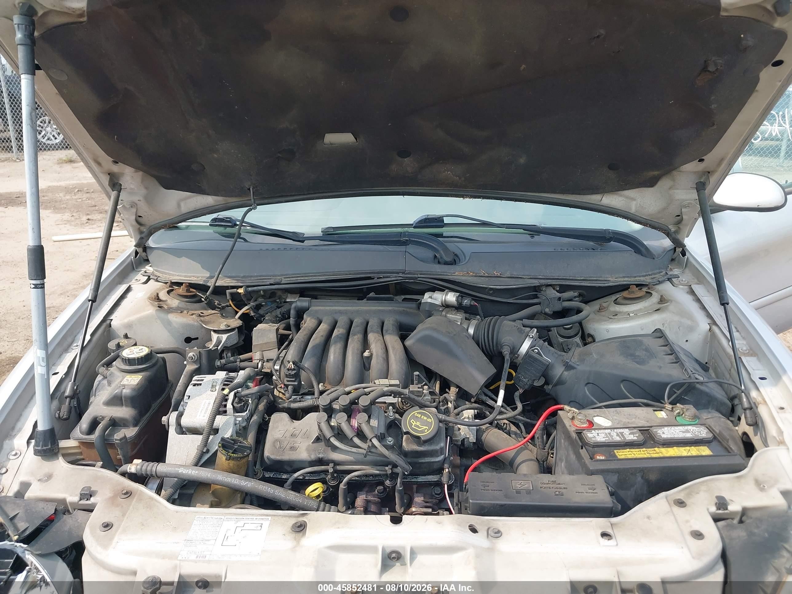 2003 Ford Taurus Ses Серебряный vin: 1FAFP55263G178879