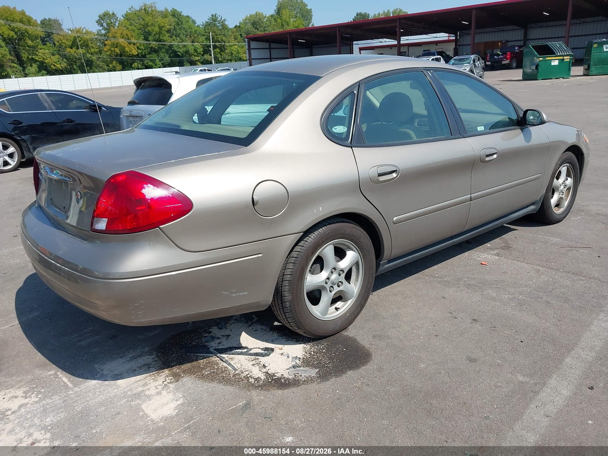 2003 Ford Taurus Ses Коричневый vin: 1FAFP55263G227501