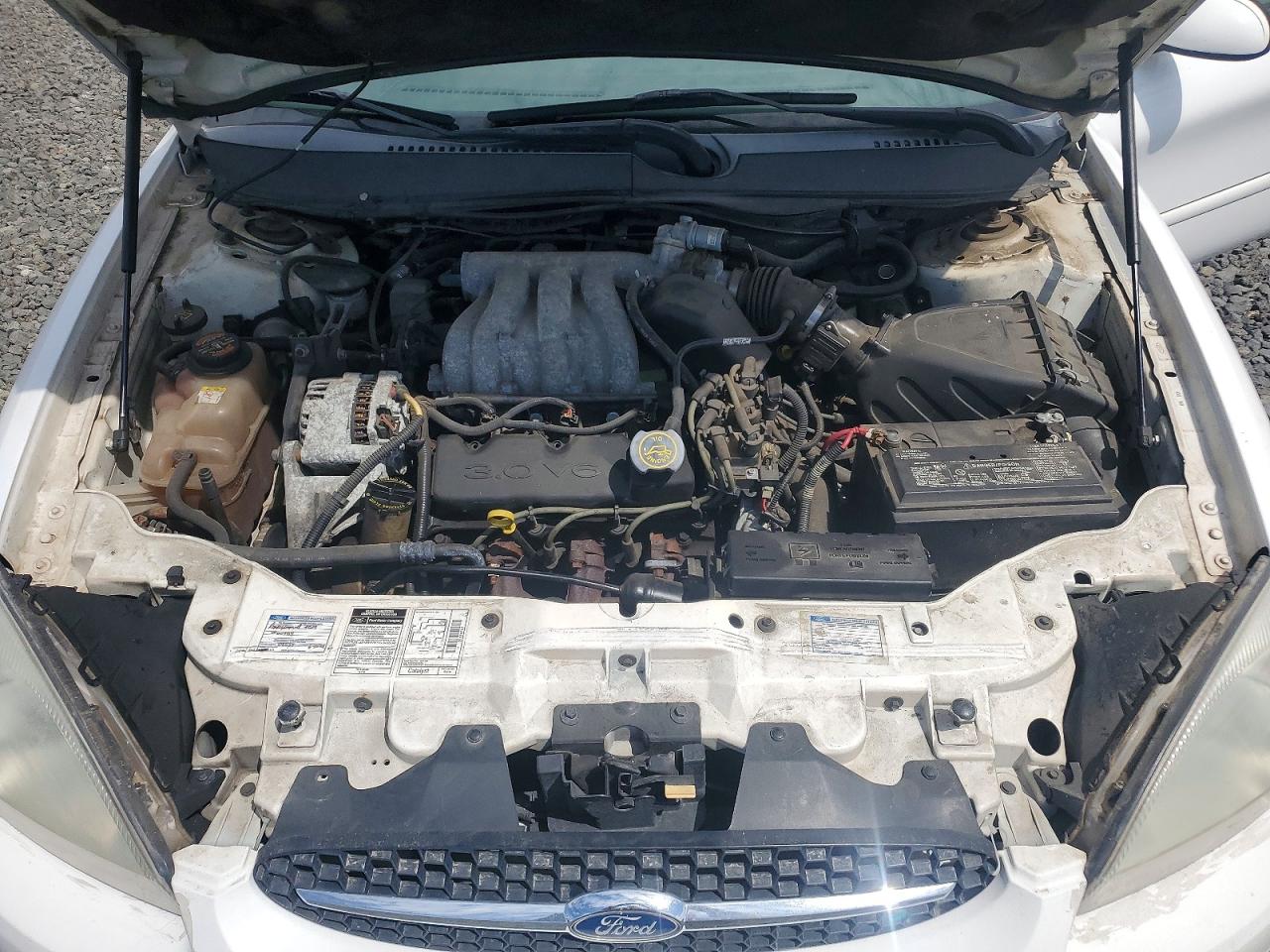 2000 Ford Taurus Ses White vin: 1FAFP5527YG171866