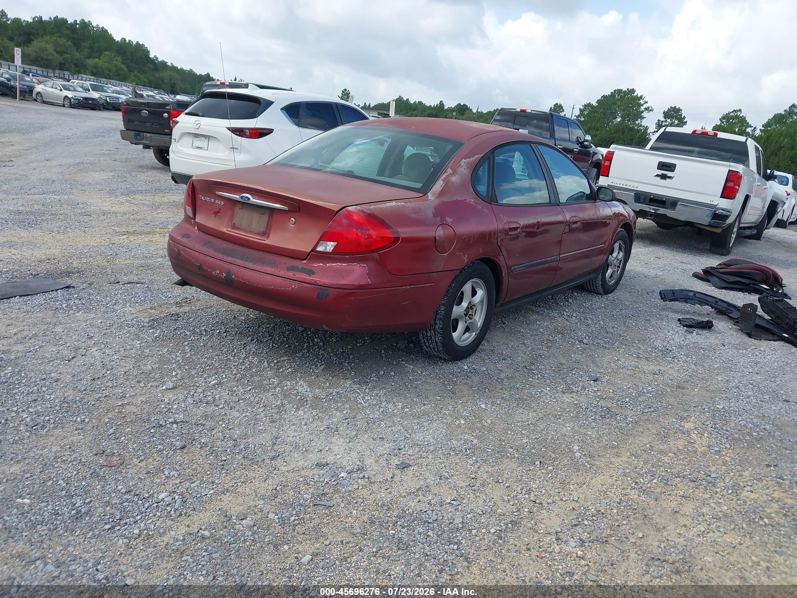 2003 Ford Taurus Ses Red vin: 1FAFP55283G192864