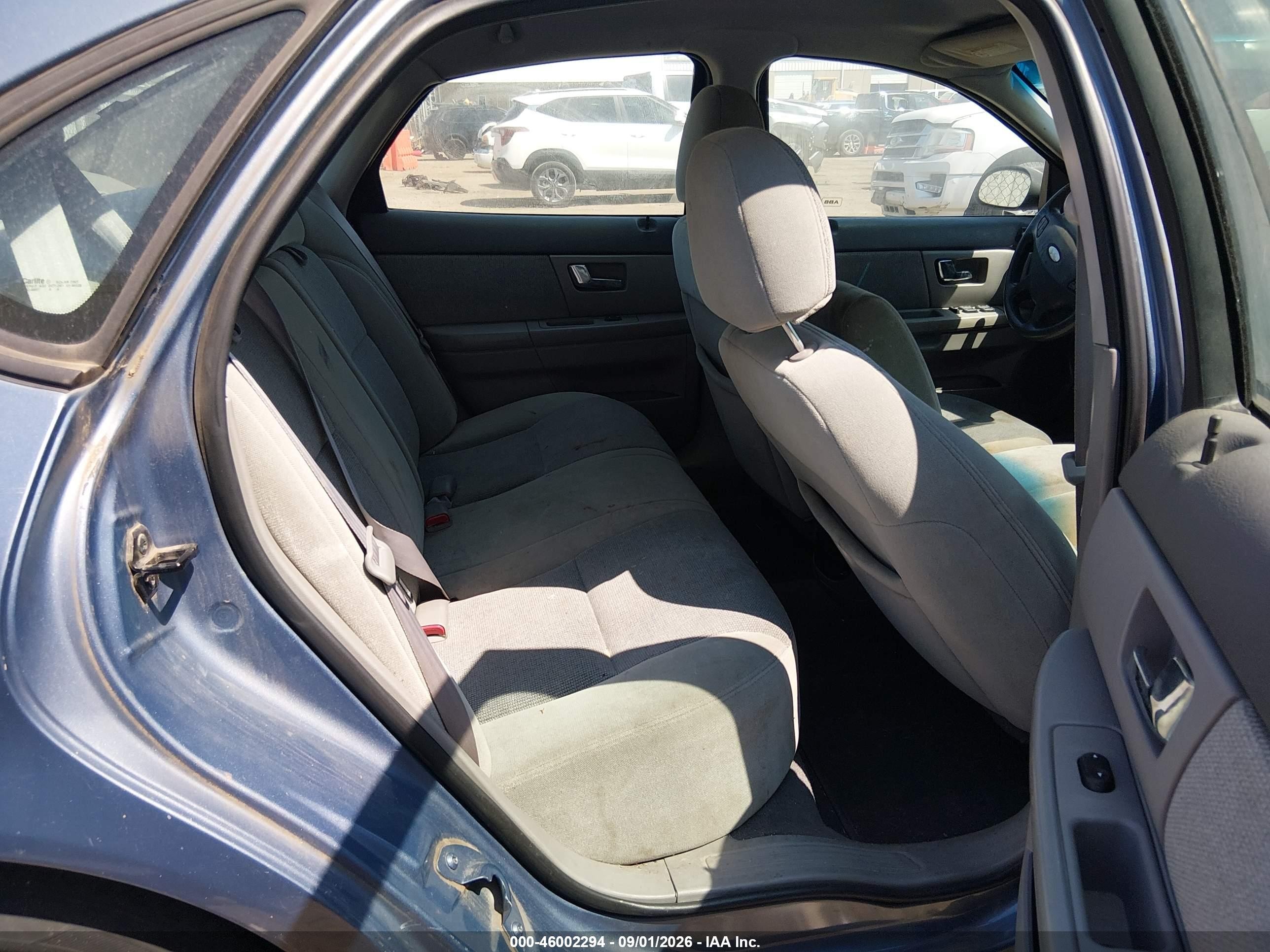 2000 Ford Taurus Ses Серый vin: 1FAFP5529YA173766
