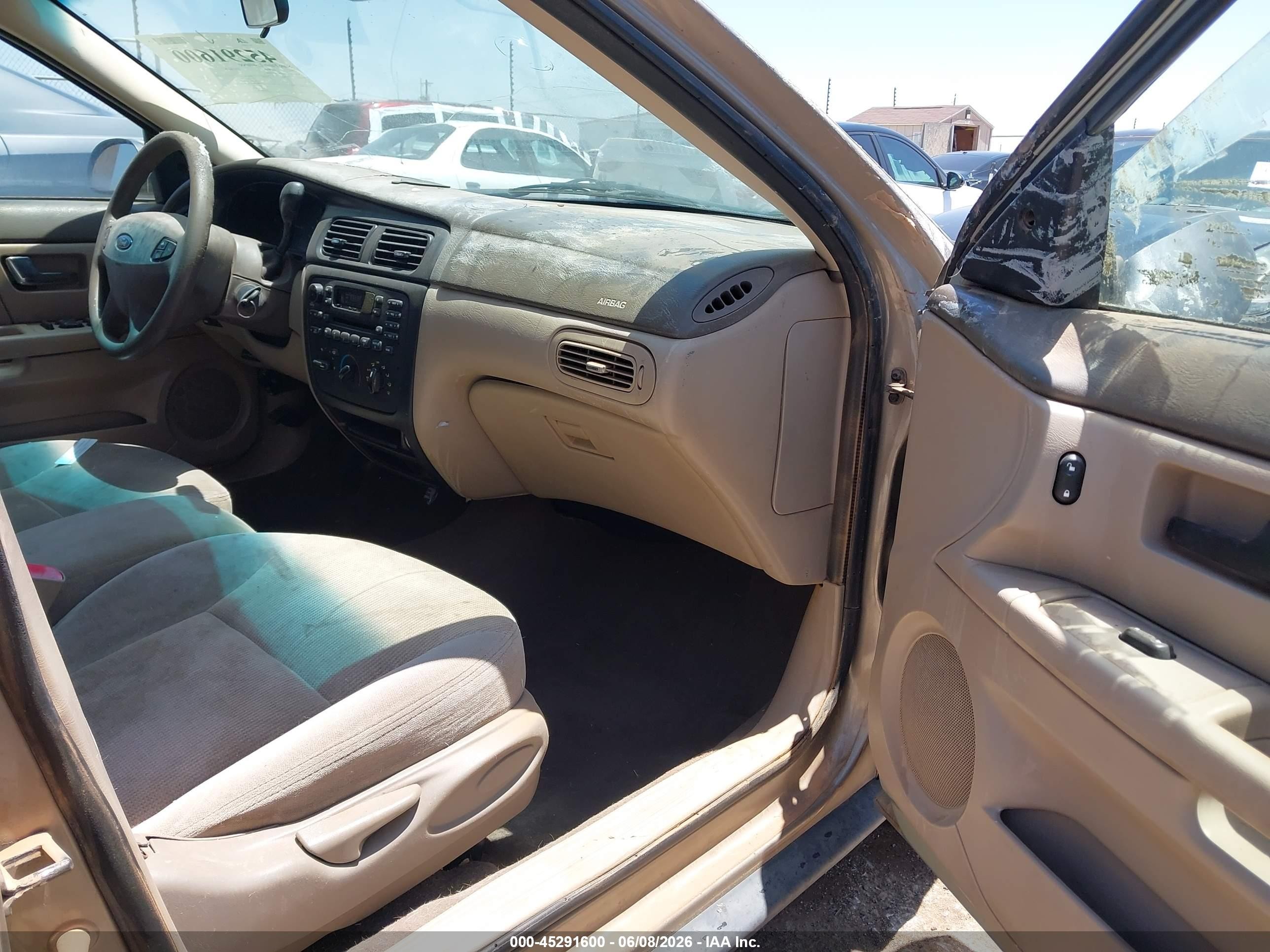 2002 Ford Taurus Ses Золотой vin: 1FAFP552X2A232508