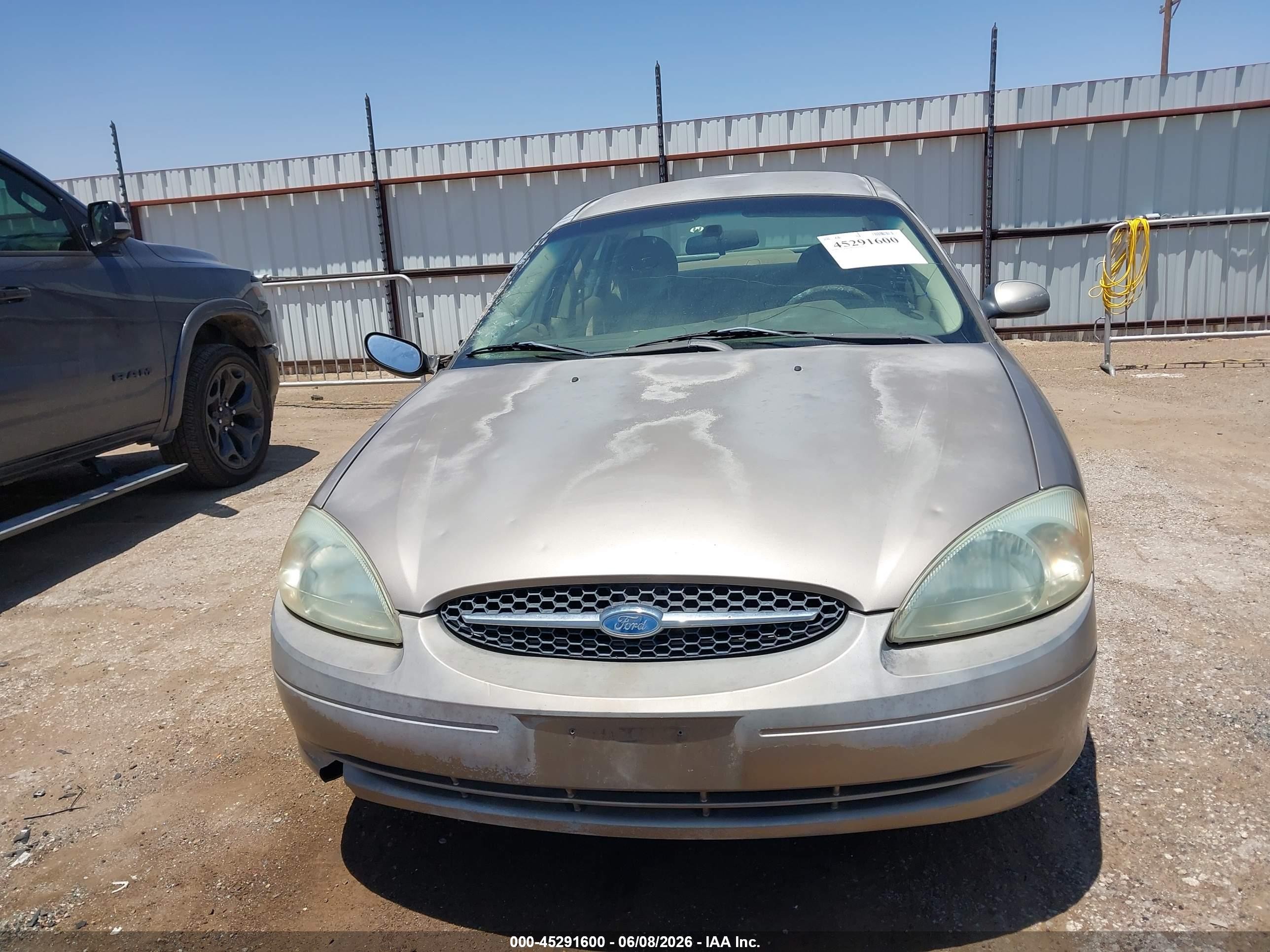 2002 Ford Taurus Ses Золотой vin: 1FAFP552X2A232508