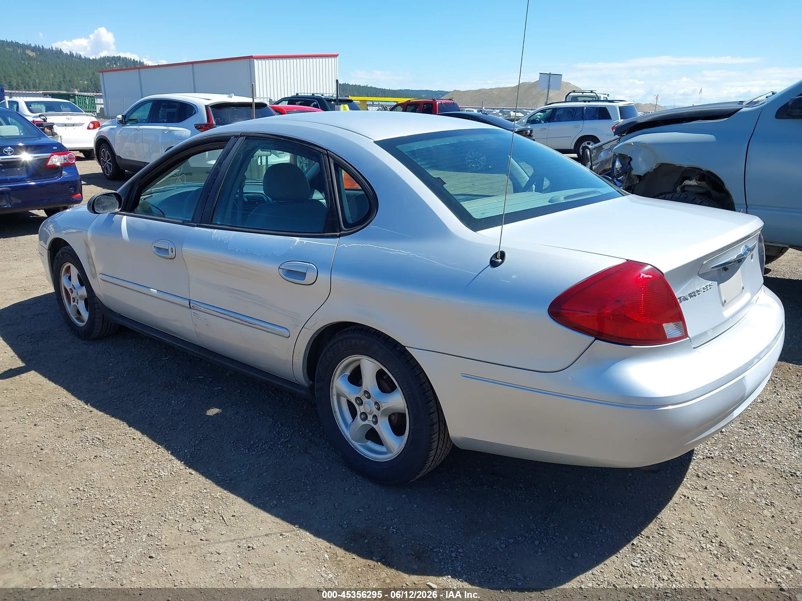 2002 Ford Taurus Ses Silver vin: 1FAFP552X2G236877
