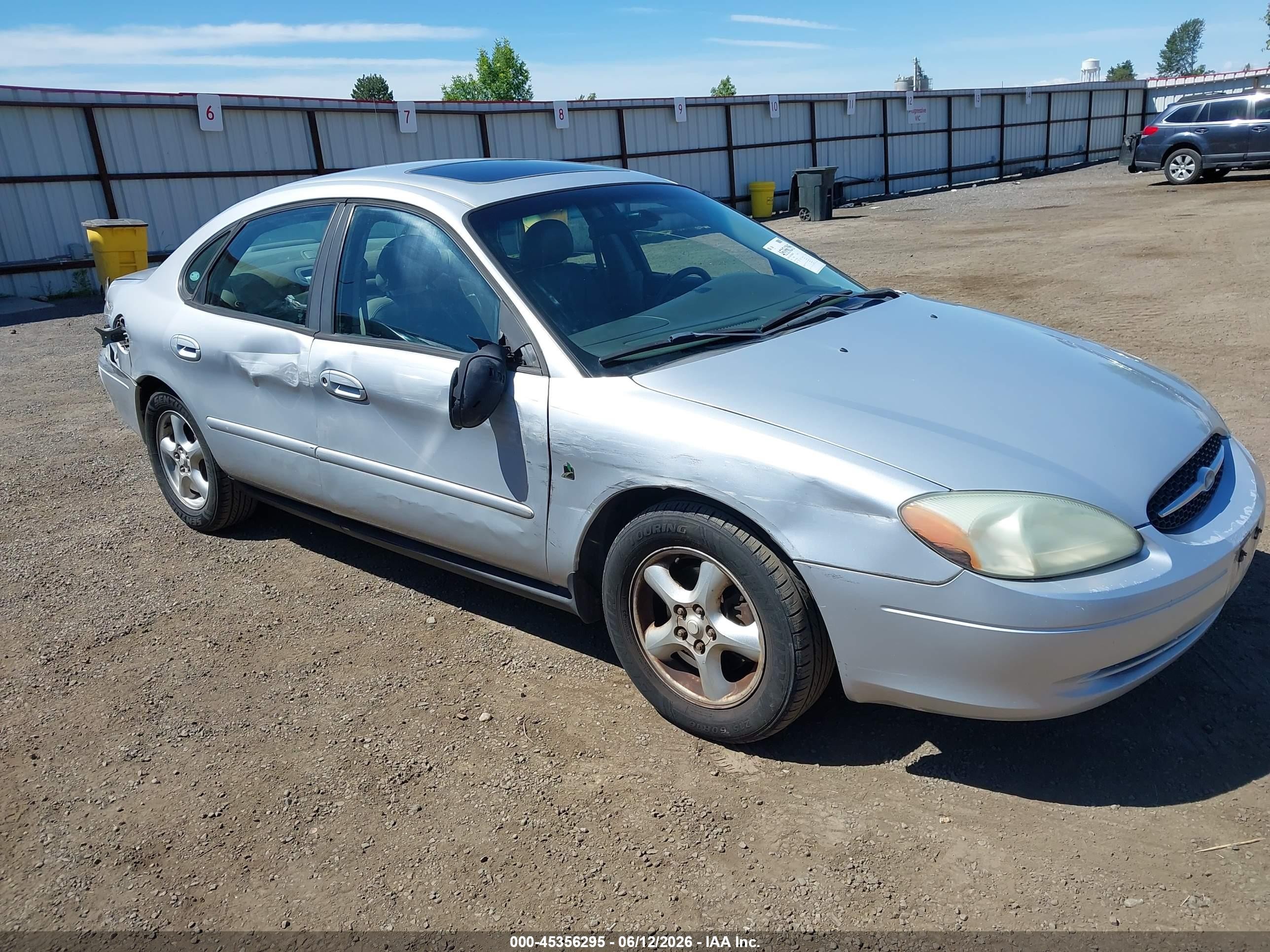 2002 Ford Taurus Ses Silver vin: 1FAFP552X2G236877