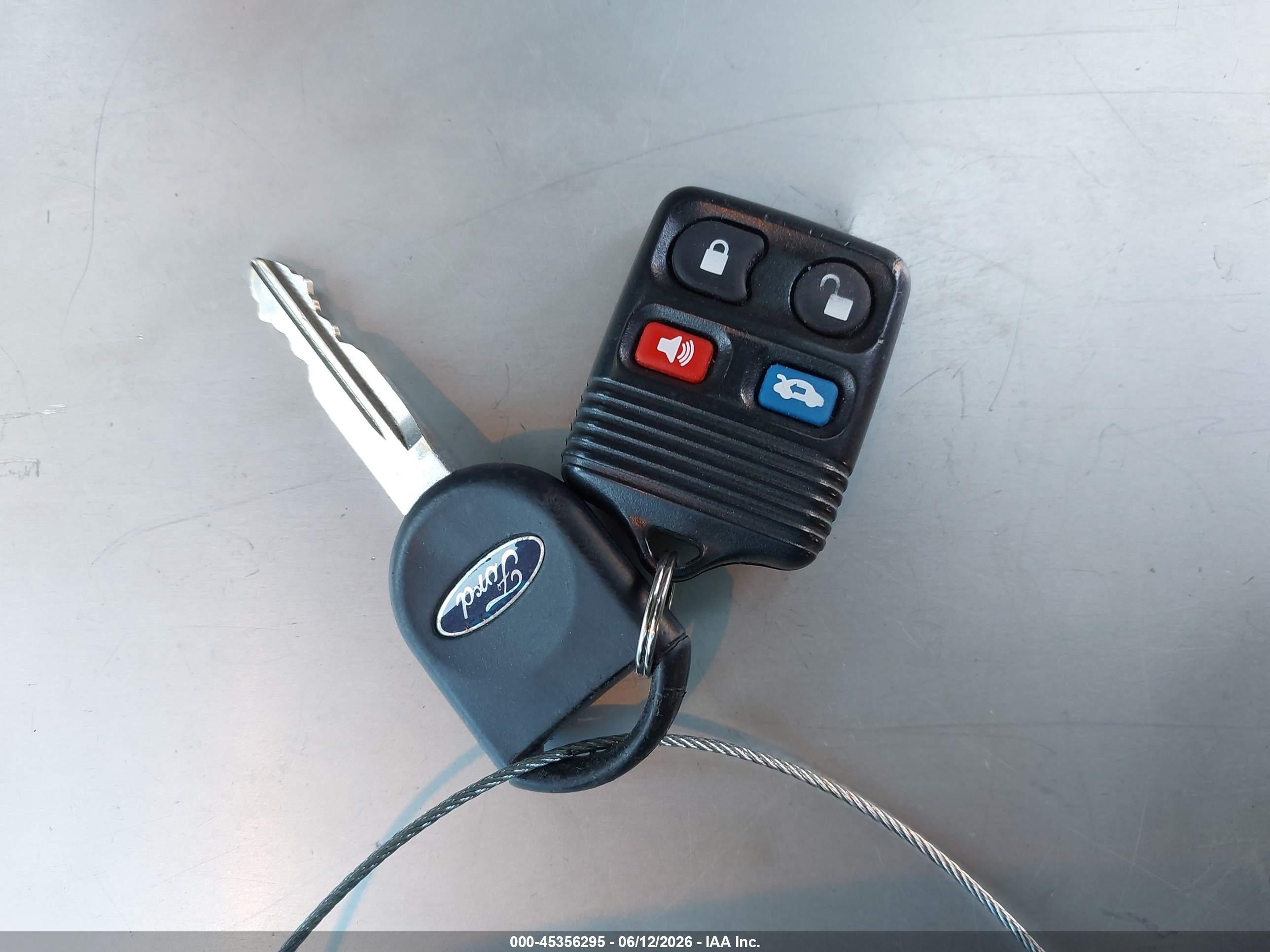 2002 Ford Taurus Ses Silver vin: 1FAFP552X2G236877