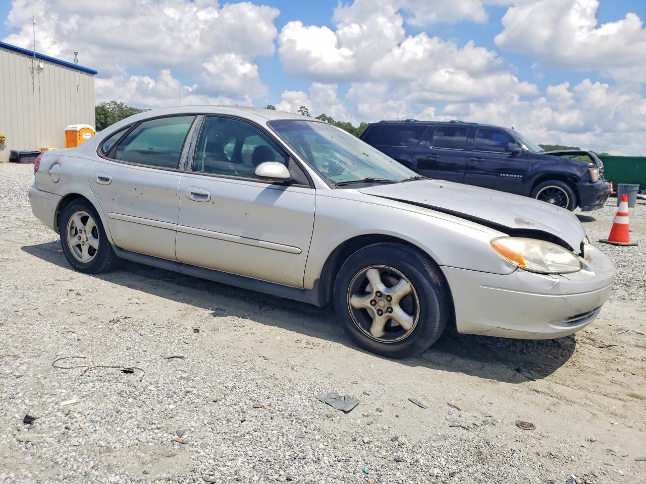 2003 Ford Taurus Ses Silver vin: 1FAFP552X3A226189