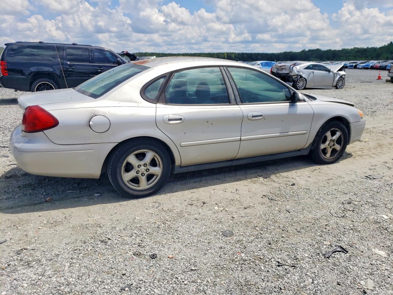 2003 Ford Taurus Ses Silver vin: 1FAFP552X3A226189