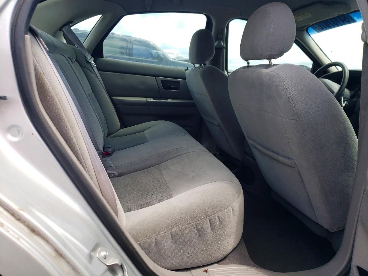 2003 Ford Taurus Ses Silver vin: 1FAFP552X3A226189