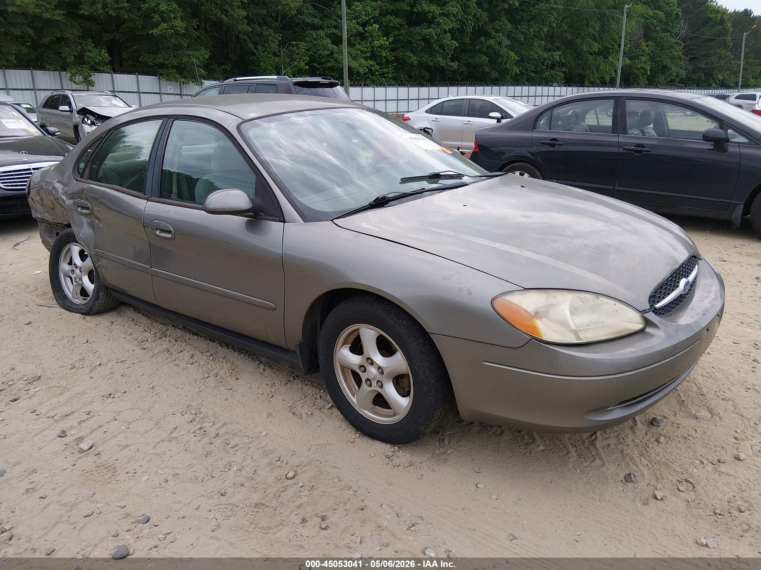 2003 Ford Taurus Ses Серый vin: 1FAFP552X3G272229