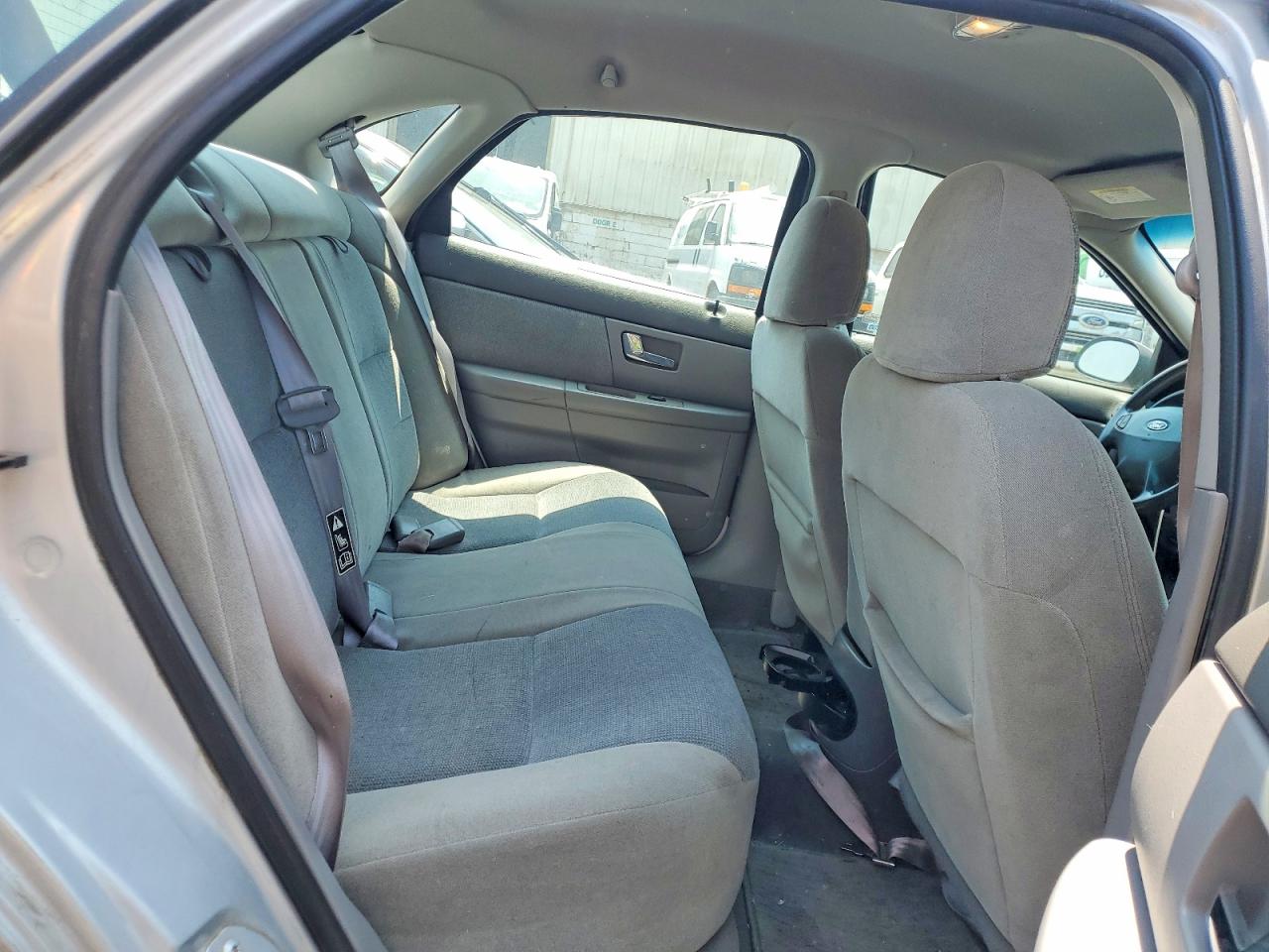 2001 Ford Taurus Ses Silver vin: 1FAFP55S01A150222