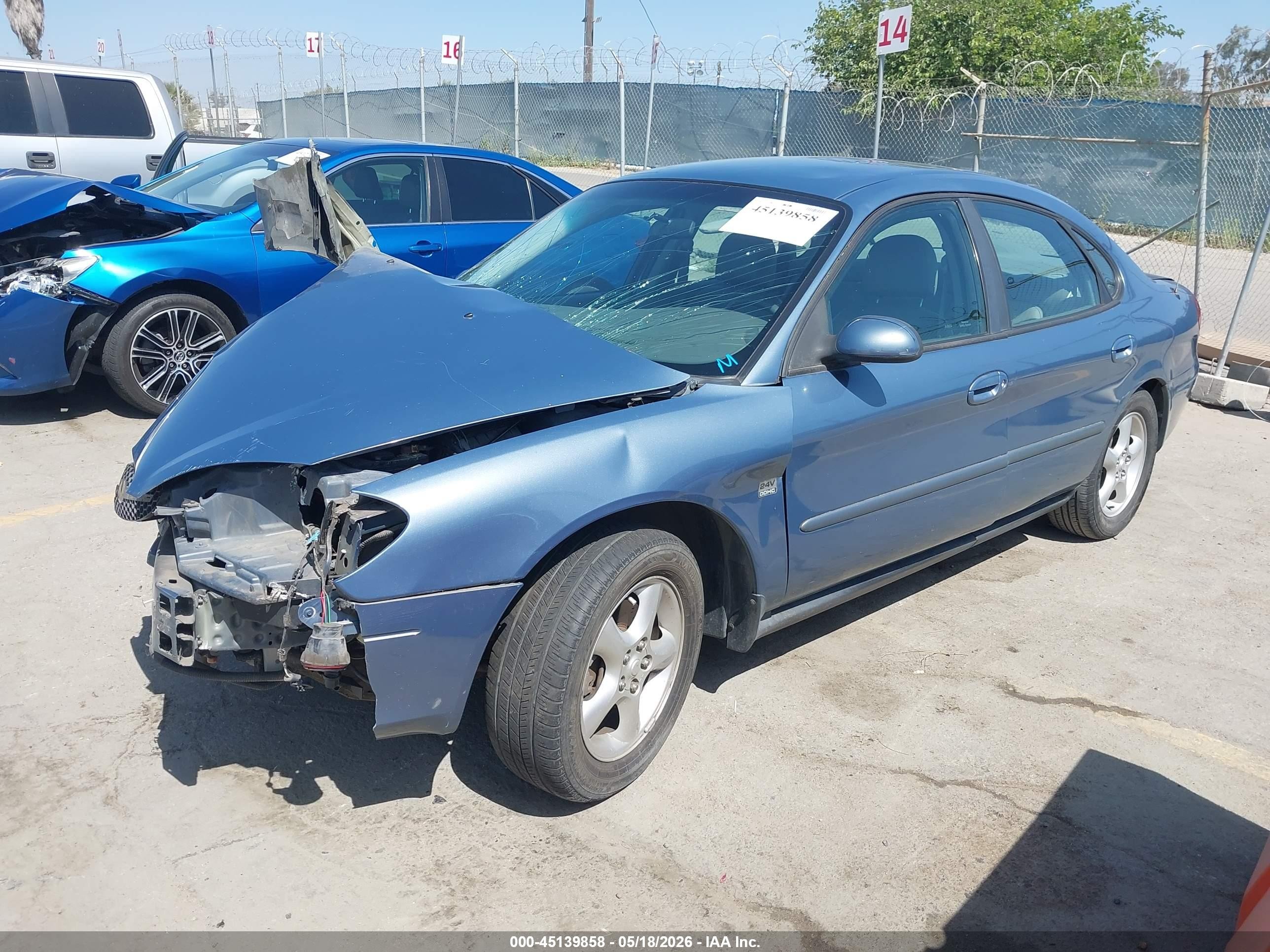 2001 Ford Taurus Ses Синий vin: 1FAFP55S01G133496