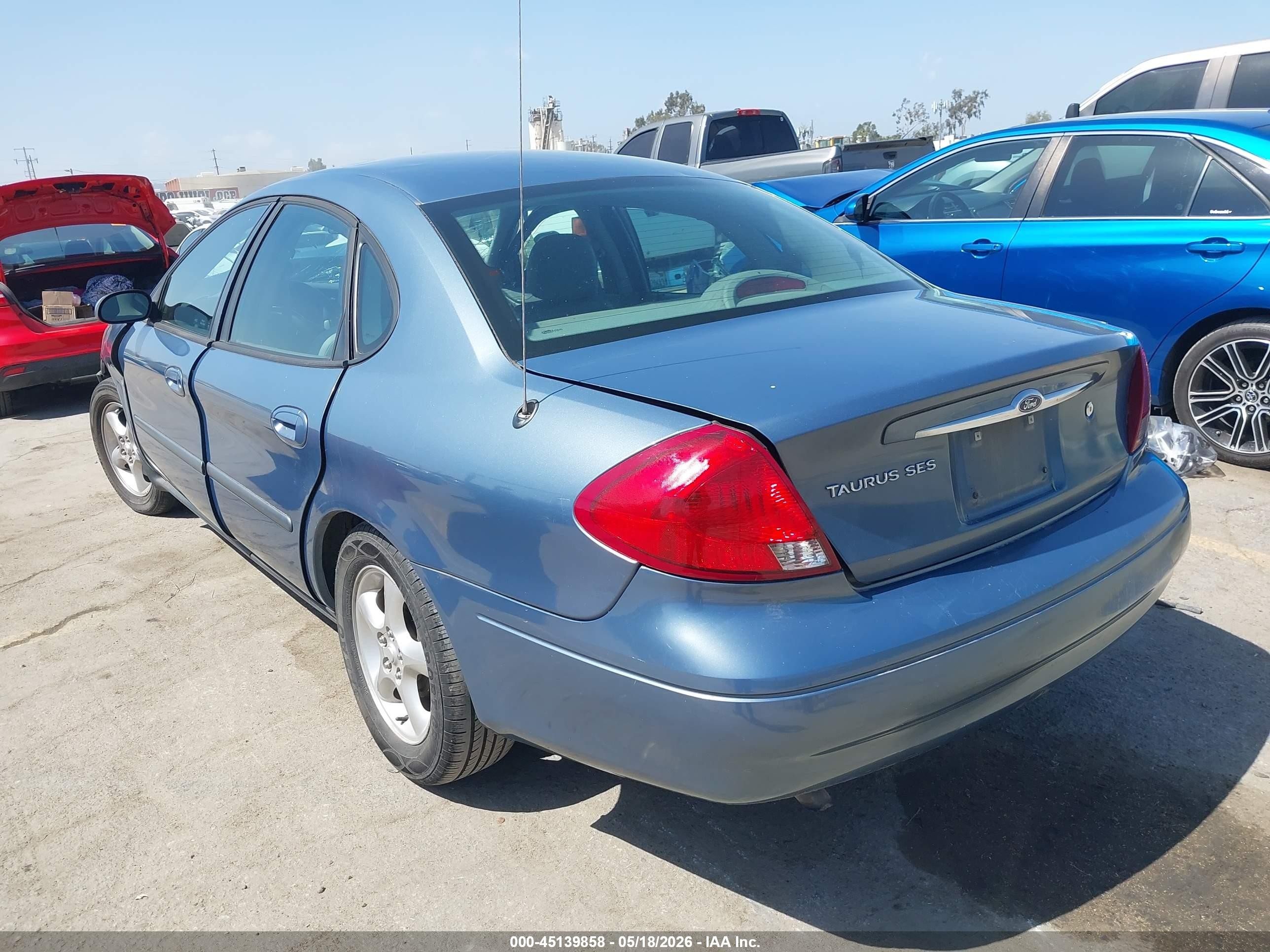 2001 Ford Taurus Ses Синий vin: 1FAFP55S01G133496