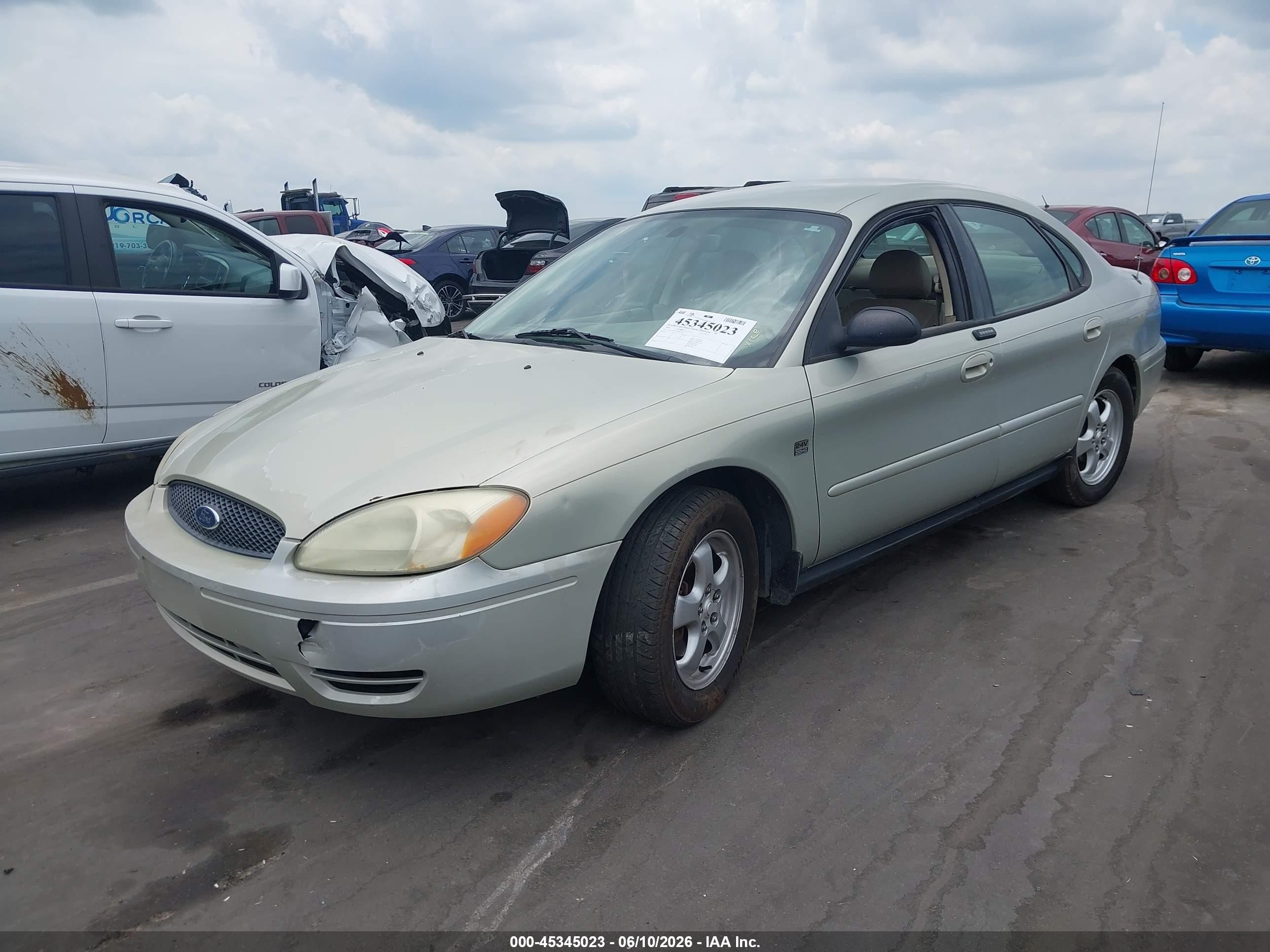 2004 Ford Taurus Ses Silver vin: 1FAFP55S04A188134