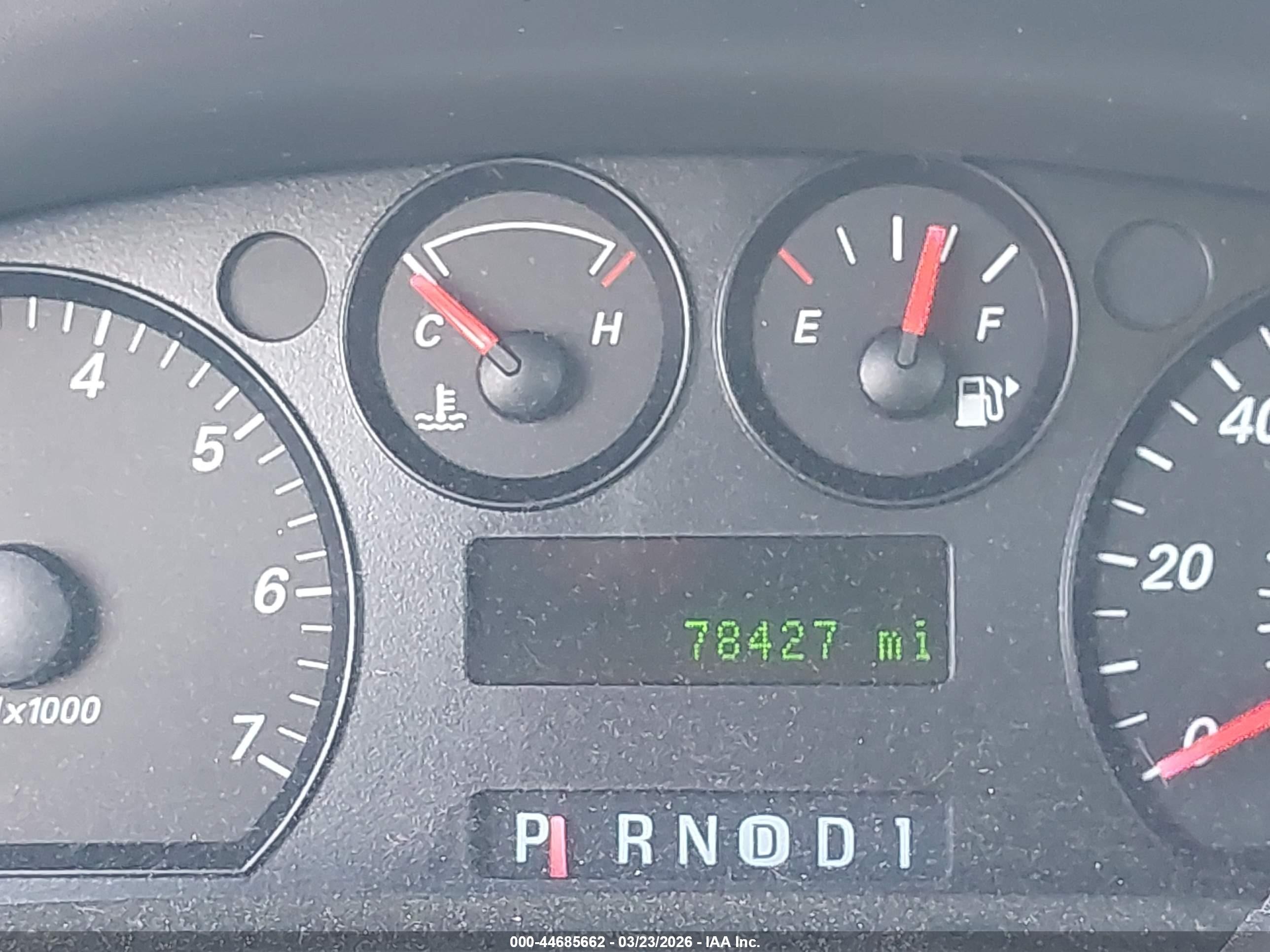 2004 Ford Taurus Ses White vin: 1FAFP55S04G182315
