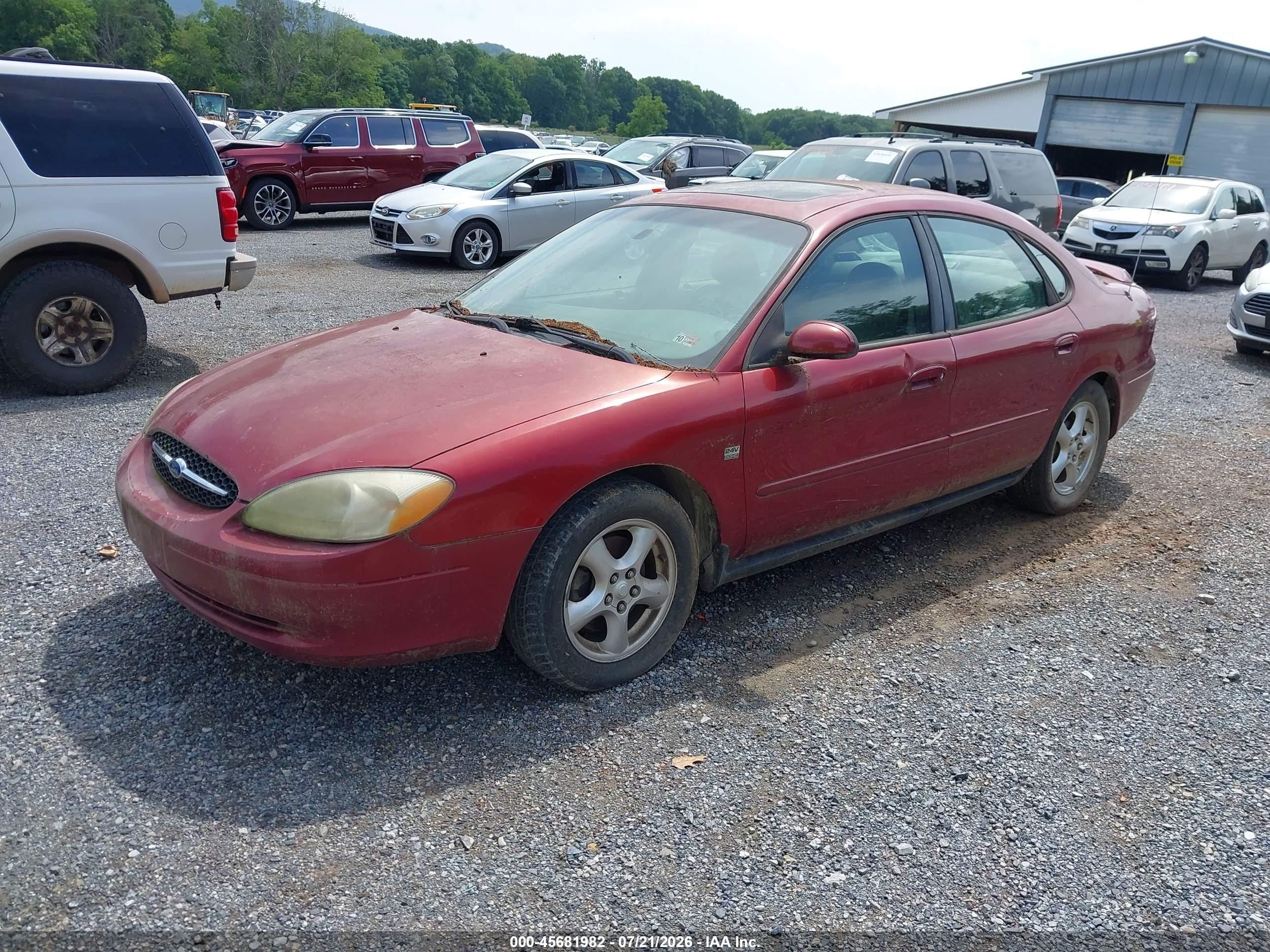 2003 Ford Taurus Ses Красный vin: 1FAFP55S13A113425
