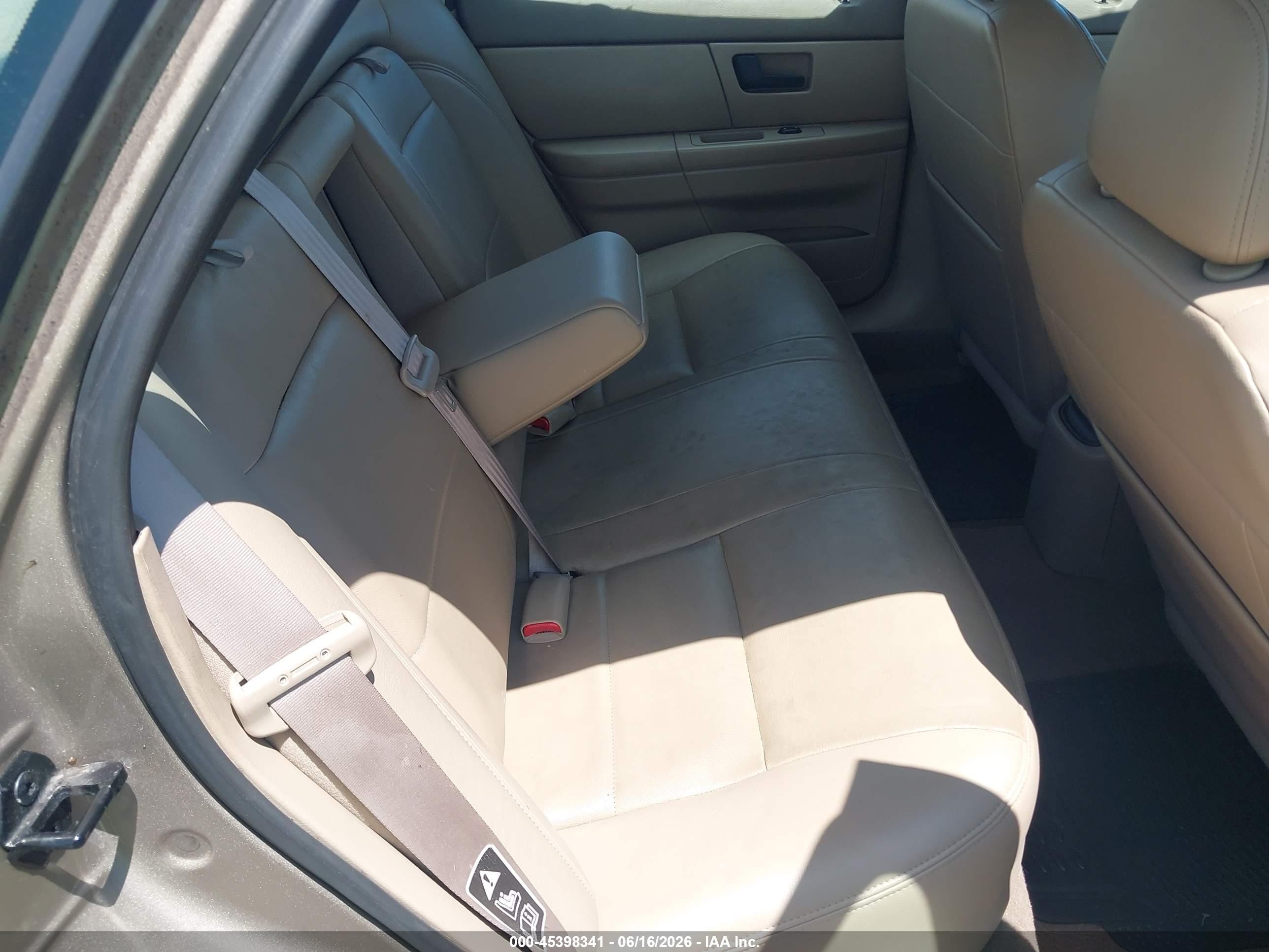 2003 Ford Taurus Ses Gold vin: 1FAFP55S13G263094