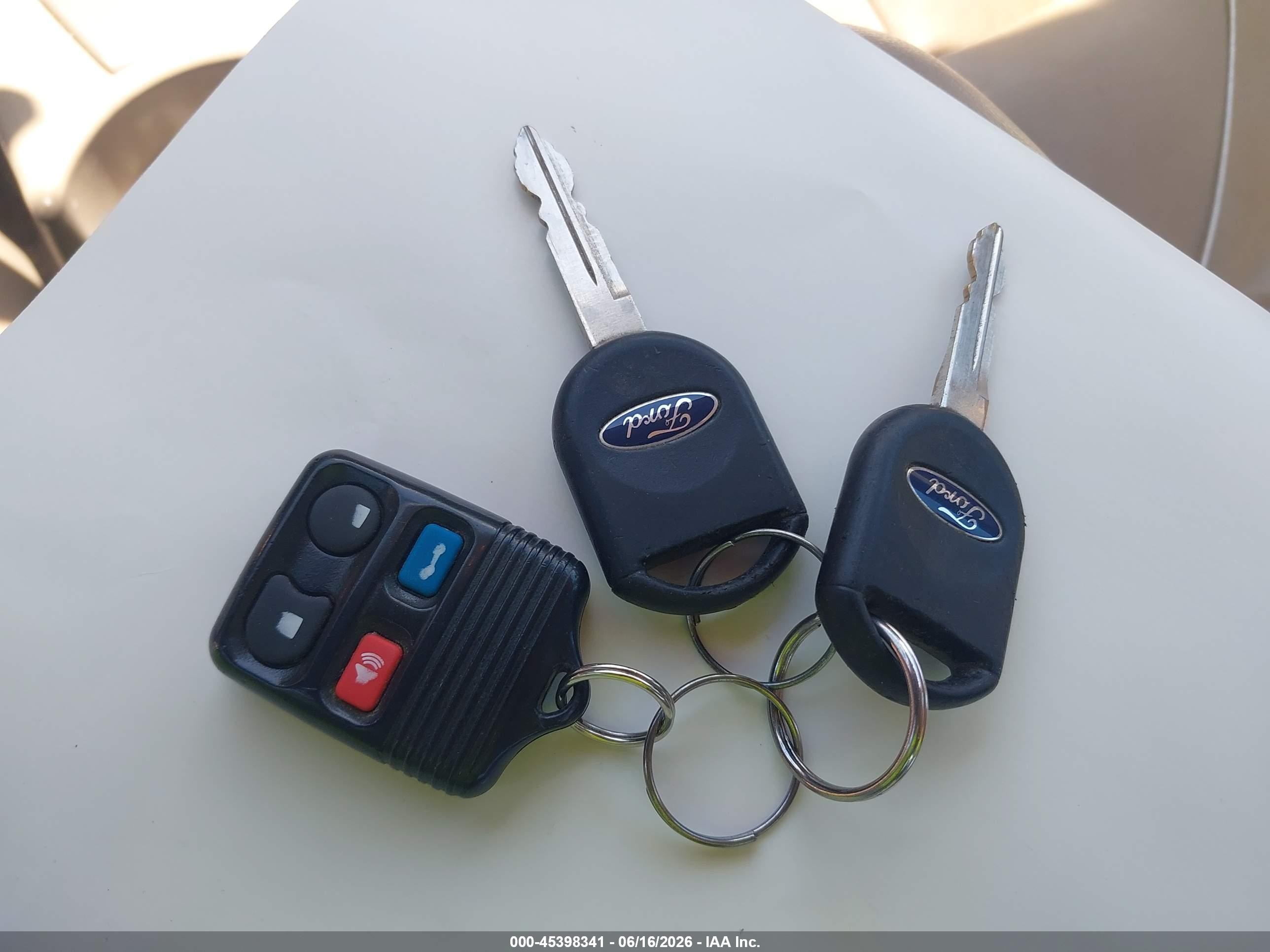 2003 Ford Taurus Ses Gold vin: 1FAFP55S13G263094