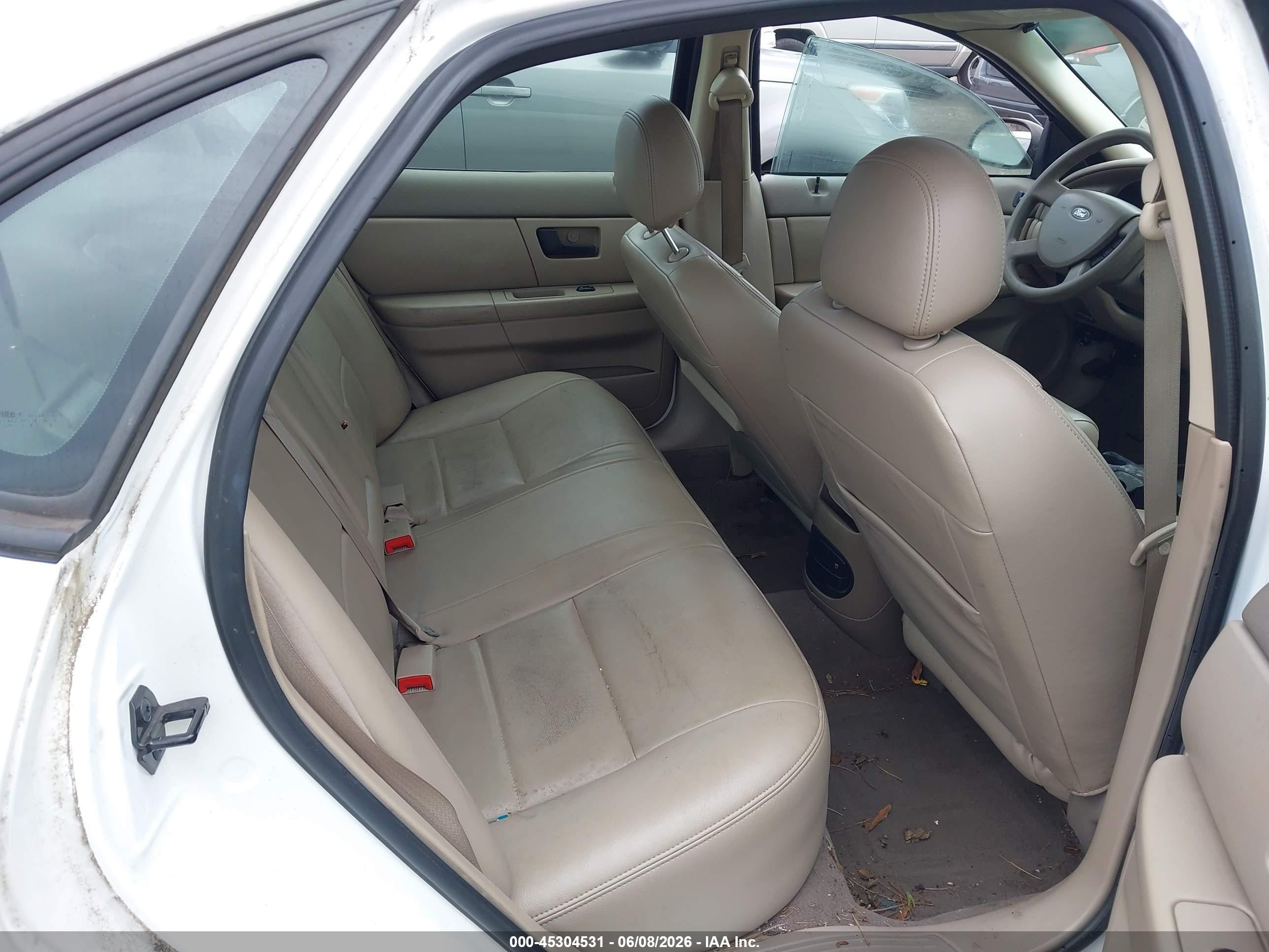 2004 Ford Taurus Ses White vin: 1FAFP55S14A149620