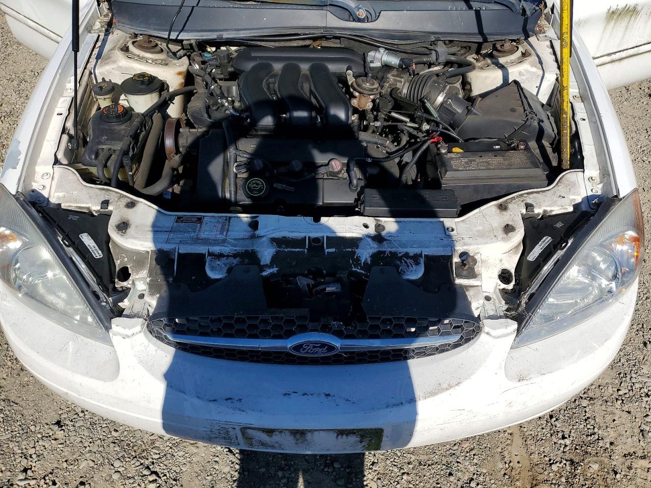 2000 Ford Taurus Ses White vin: 1FAFP55S1YG177095
