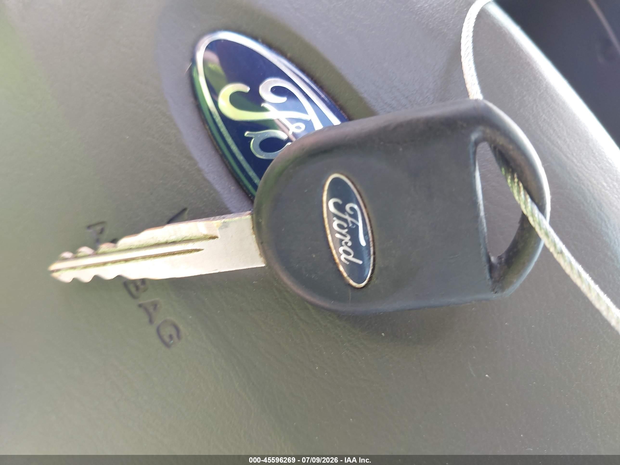 2000 Ford Taurus Ses Green vin: 1FAFP55S3YA286130