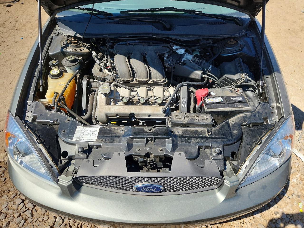 2004 Ford Taurus Ses Зеленый vin: 1FAFP55S44G187632