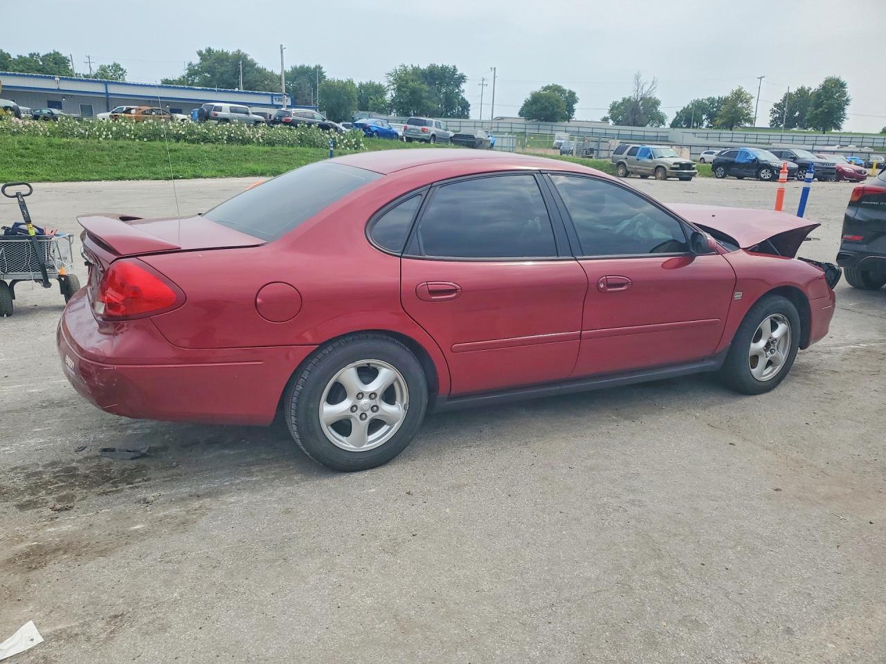 2002 Ford Taurus Ses Бордовый vin: 1FAFP55S52G277644