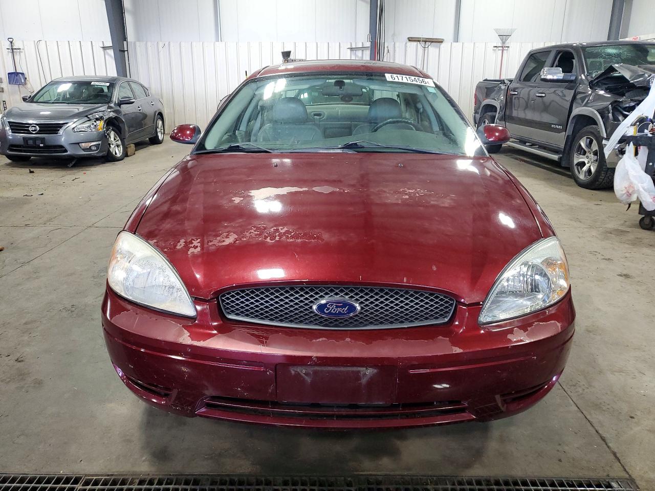 2004 Ford Taurus Ses Burgundy vin: 1FAFP55S54G124779