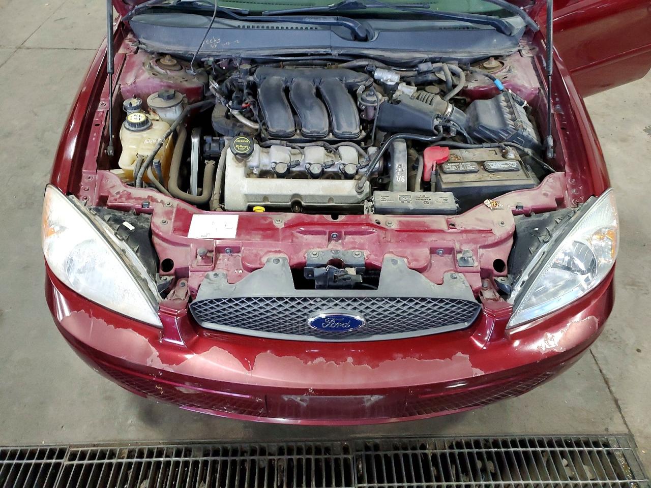 2004 Ford Taurus Ses Burgundy vin: 1FAFP55S54G124779