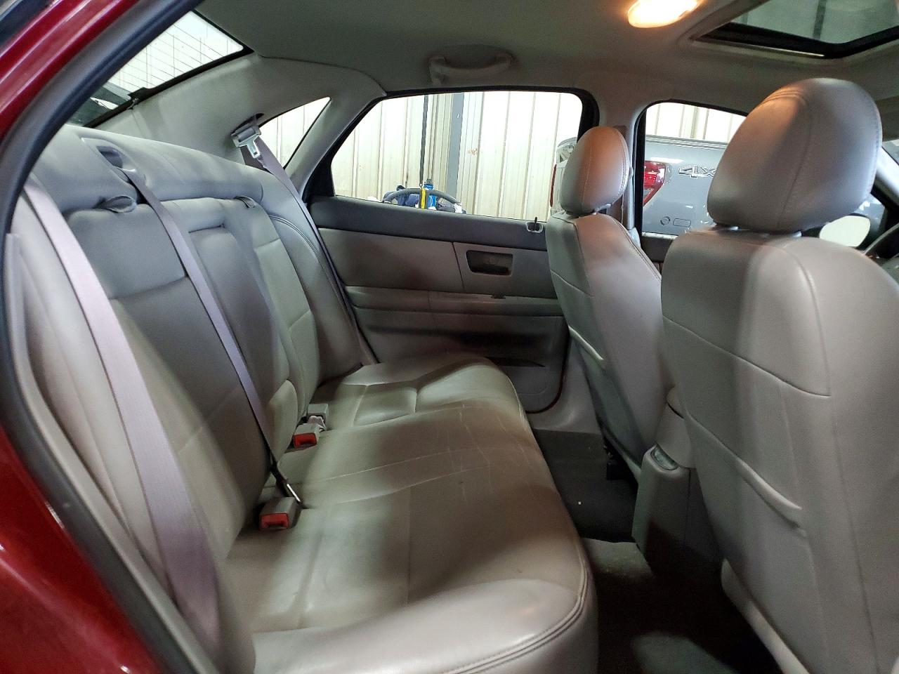 2004 Ford Taurus Ses Burgundy vin: 1FAFP55S54G124779