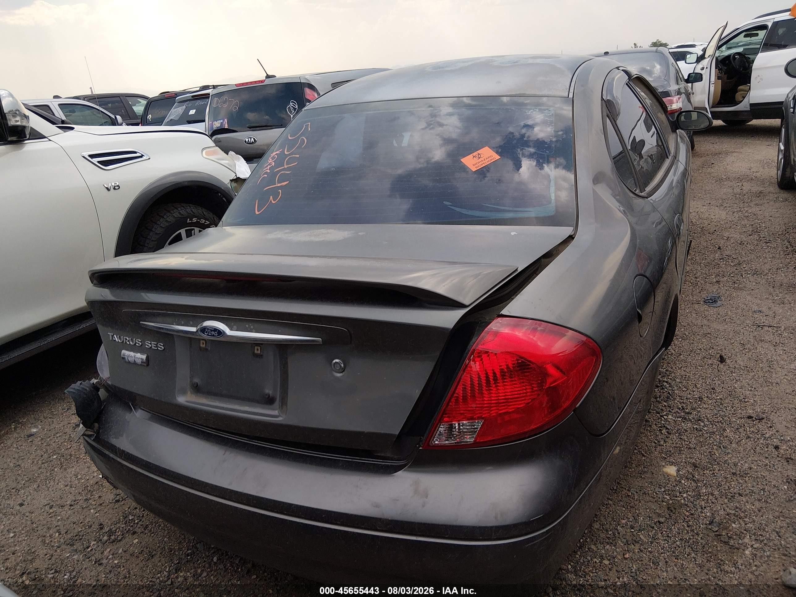 2003 Ford Taurus Ses Gold vin: 1FAFP55S63G221472
