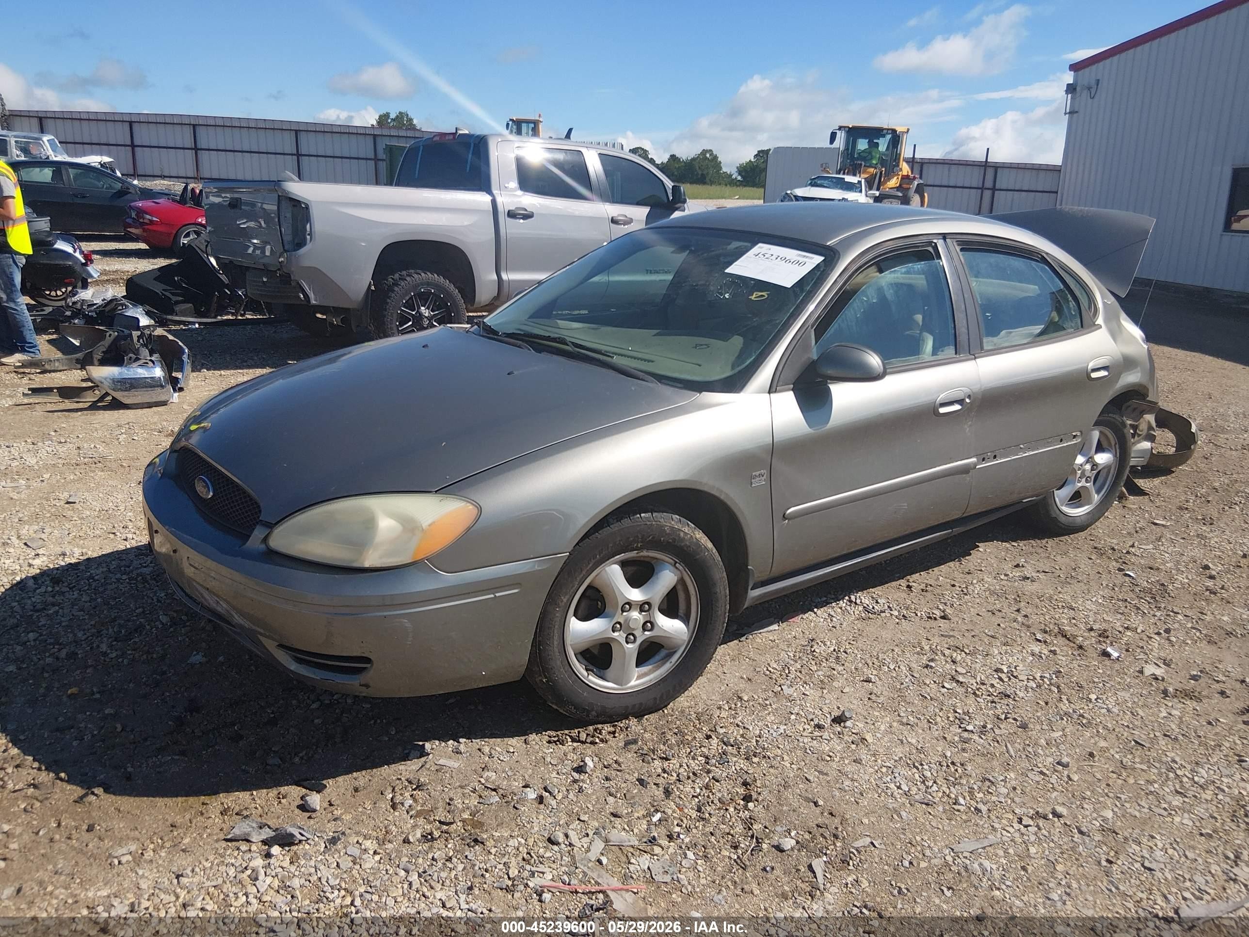 2004 Ford Taurus Ses Silver vin: 1FAFP55S64G121888