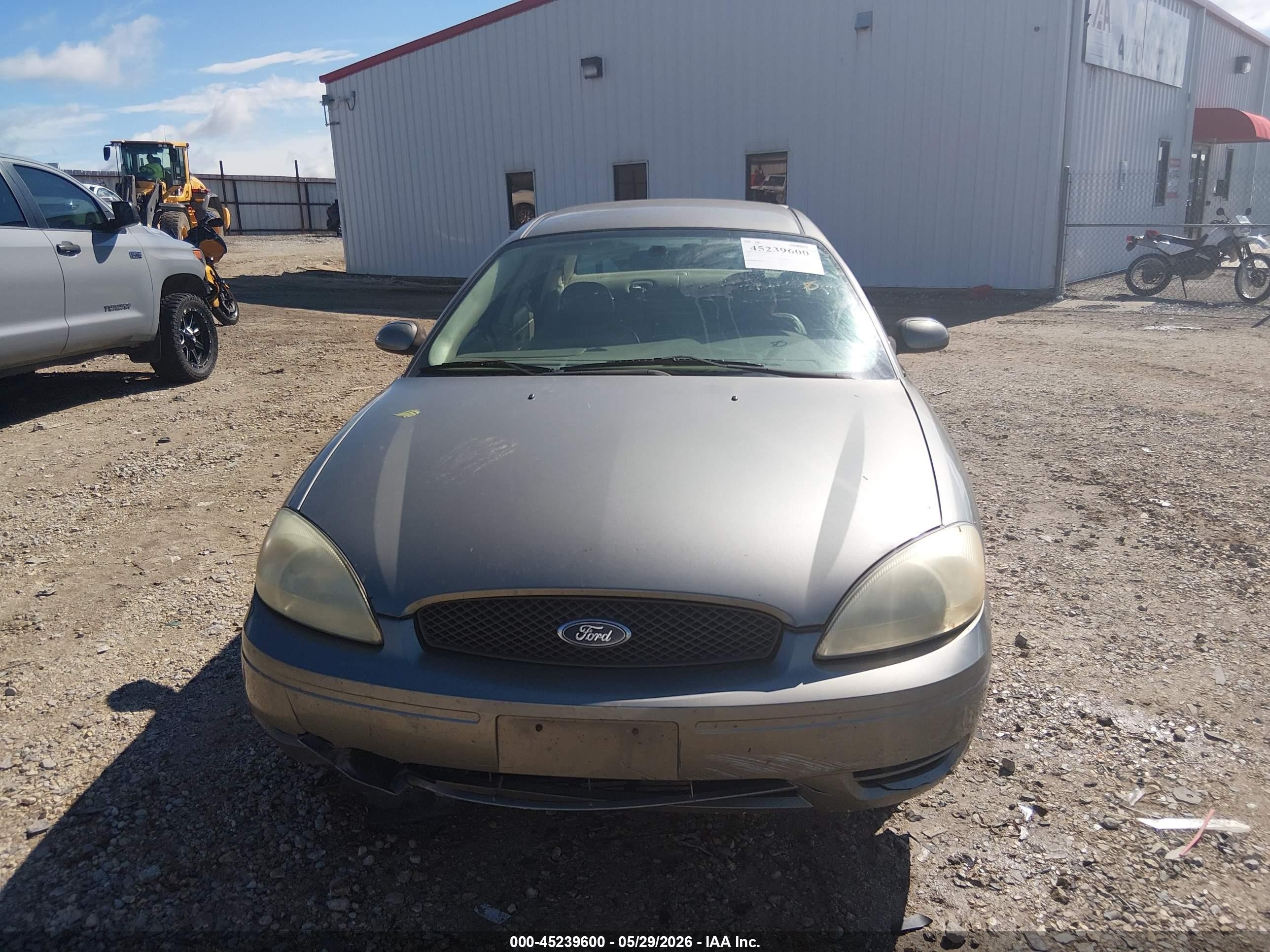 2004 Ford Taurus Ses Silver vin: 1FAFP55S64G121888