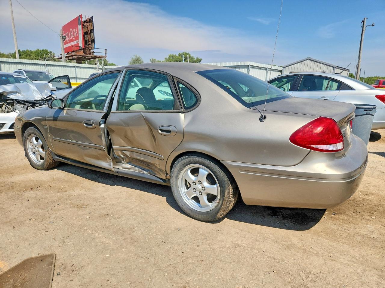 2004 Ford Taurus Ses Gold vin: 1FAFP55S64G173909