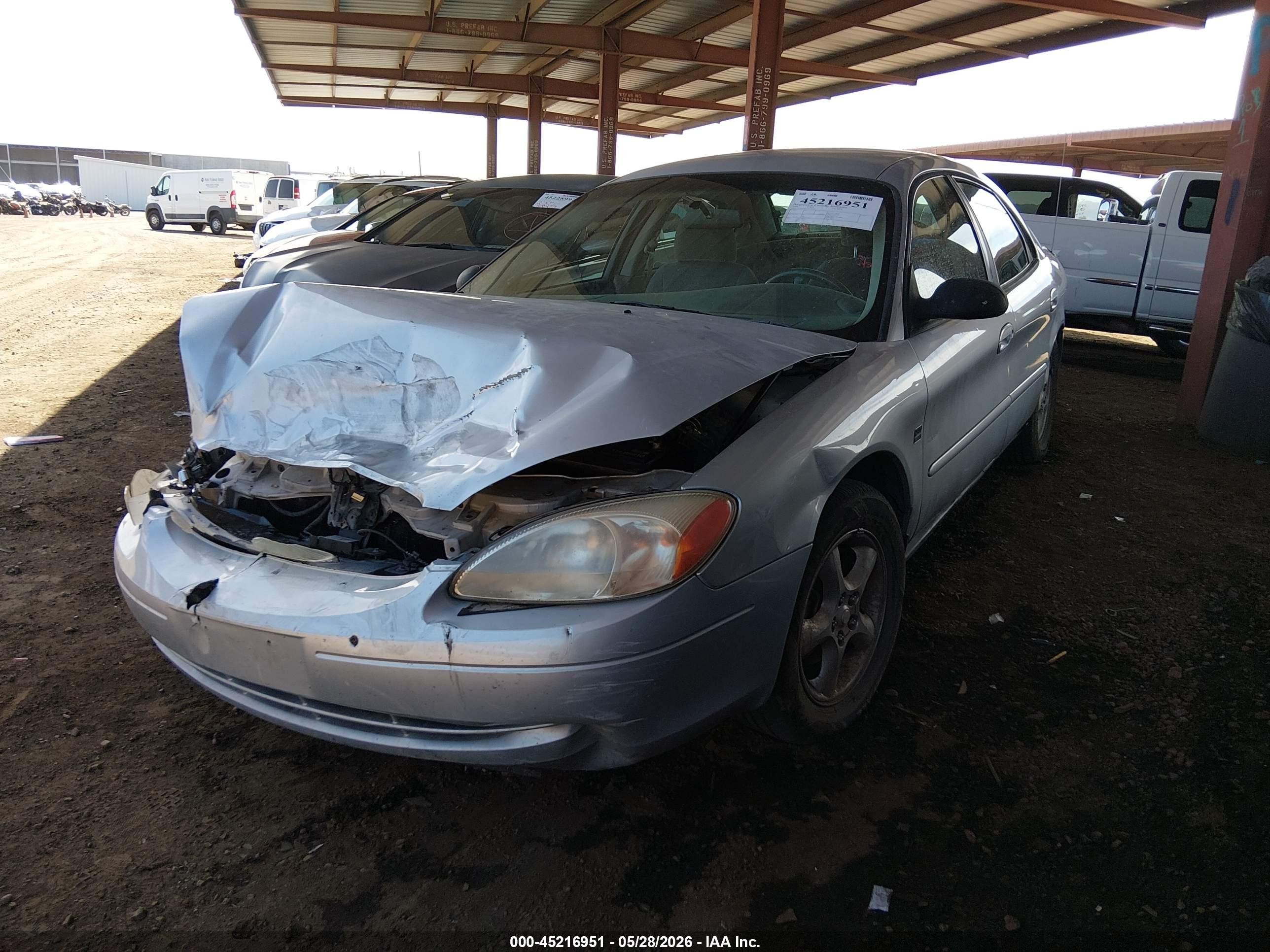 2000 Ford Taurus Ses Silver vin: 1FAFP55S6YA140160