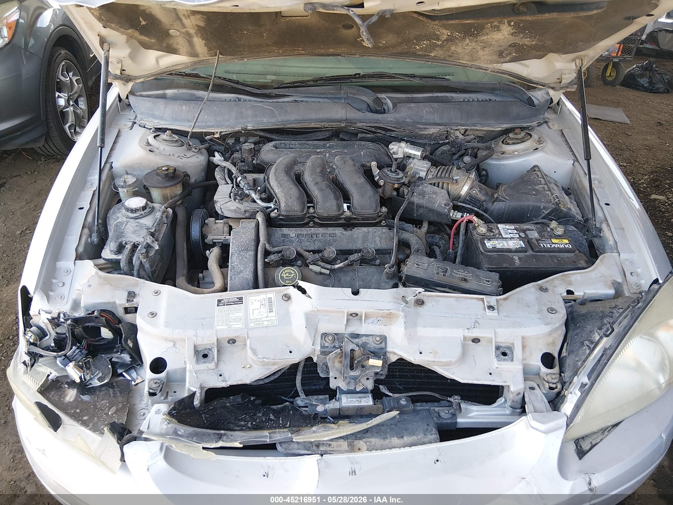 2000 Ford Taurus Ses Silver vin: 1FAFP55S6YA140160