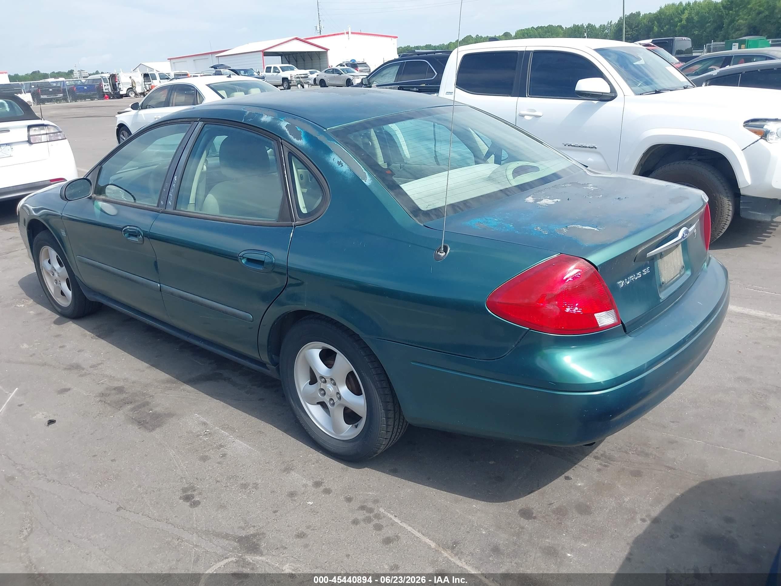 2000 Ford Taurus Ses Green vin: 1FAFP55S7YA187293