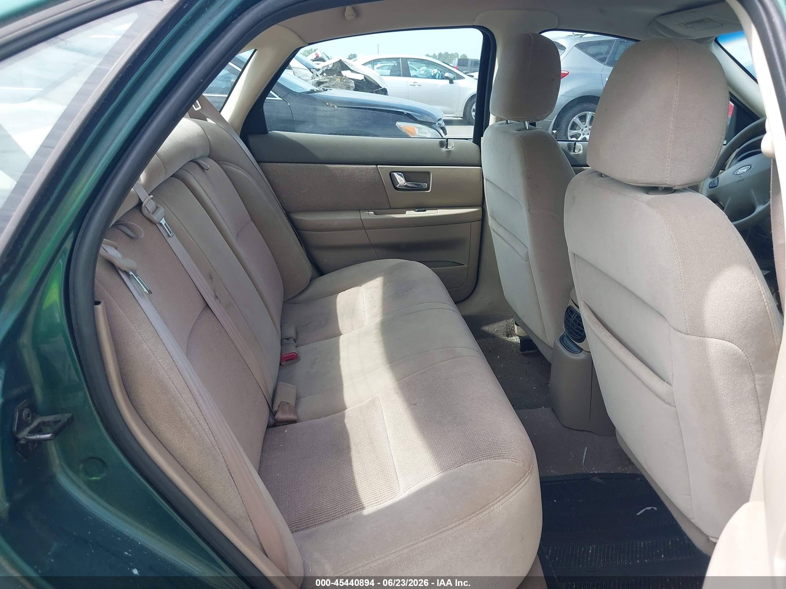 2000 Ford Taurus Ses Green vin: 1FAFP55S7YA187293