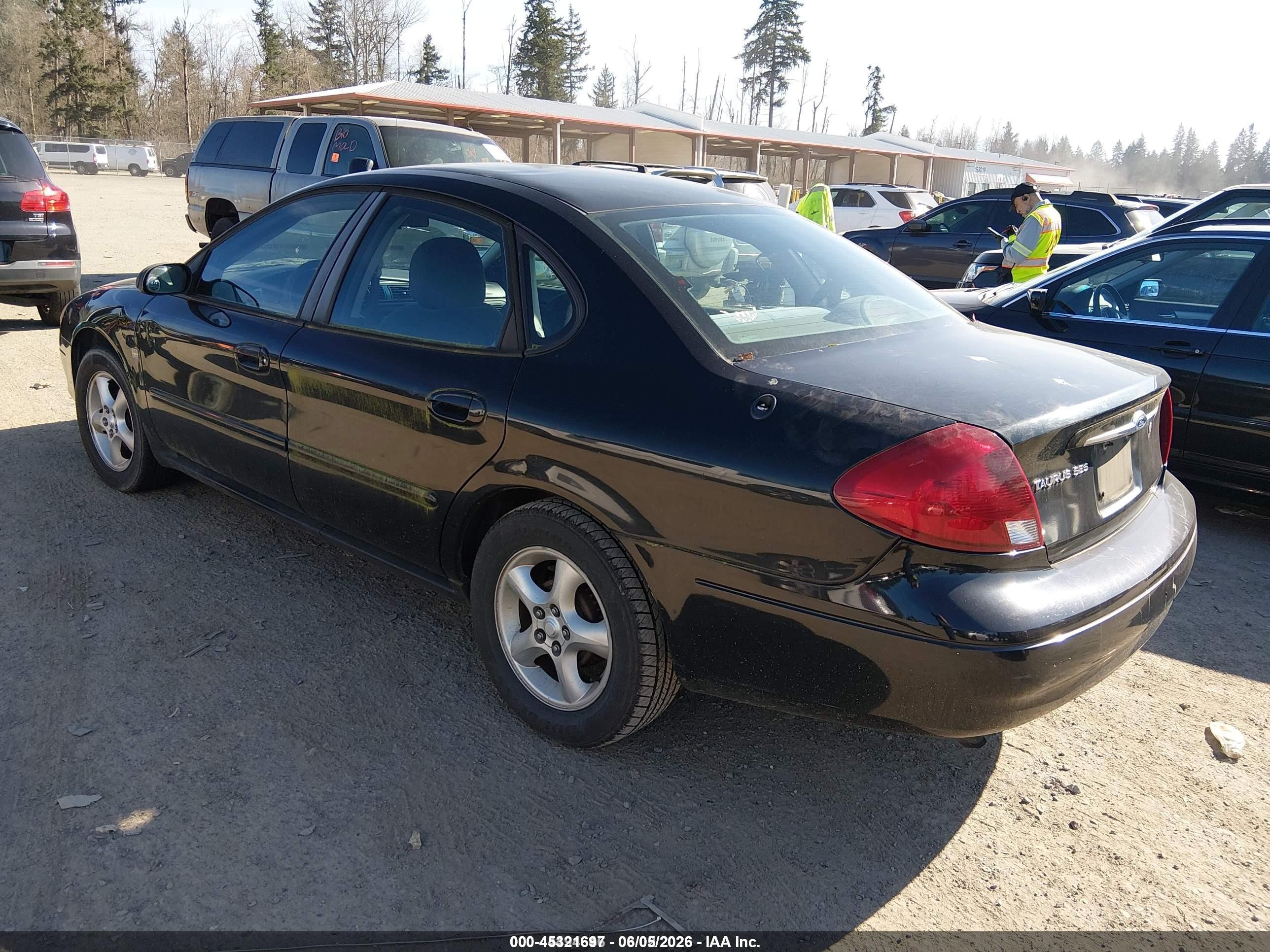 2000 Ford Taurus Ses Black vin: 1FAFP55S7YG246372