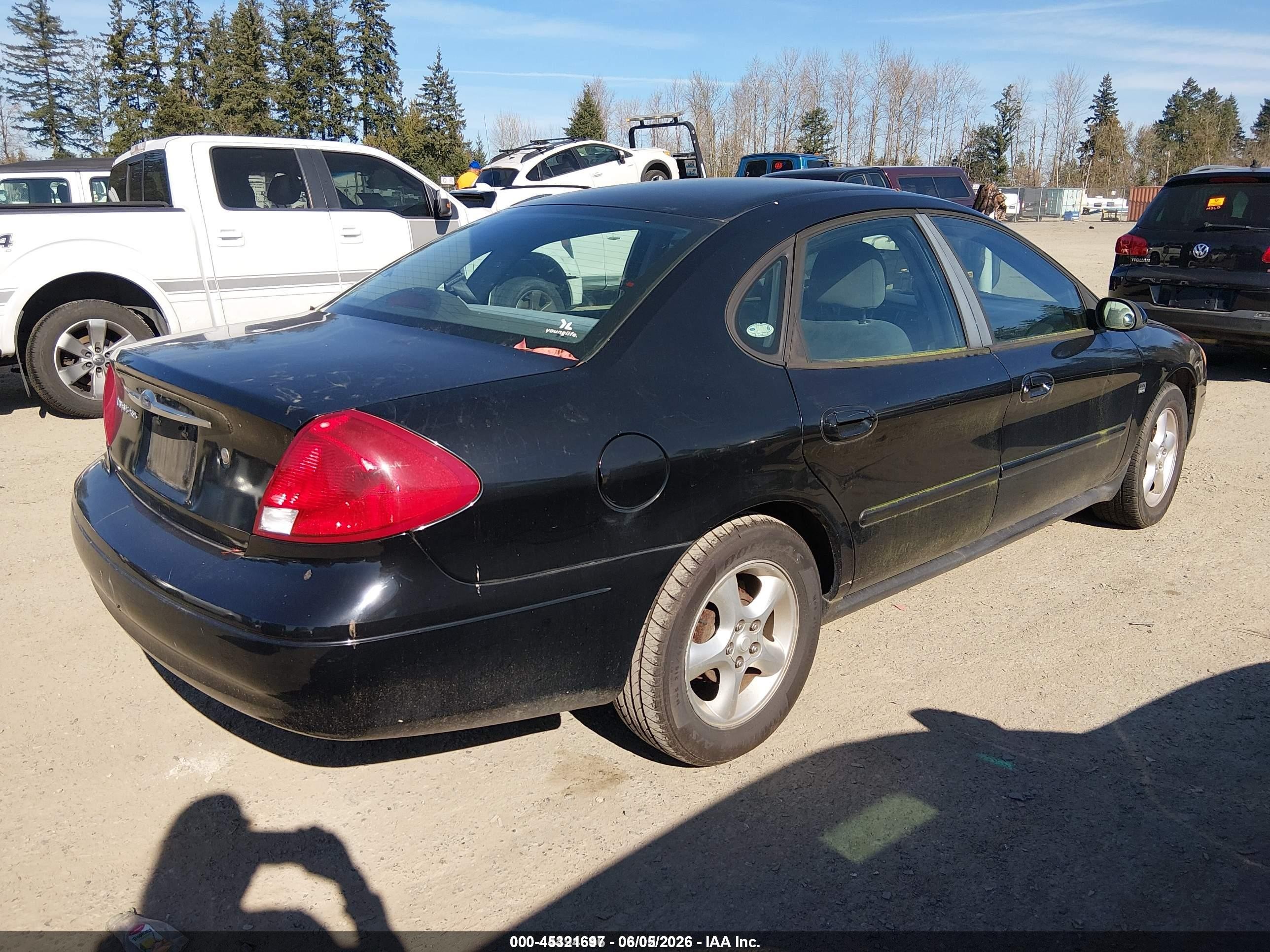2000 Ford Taurus Ses Black vin: 1FAFP55S7YG246372