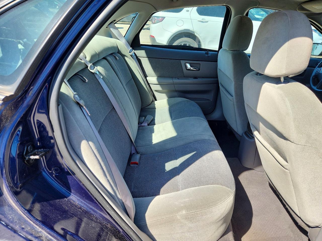 2000 Ford Taurus Ses Blue vin: 1FAFP55S8YG205166