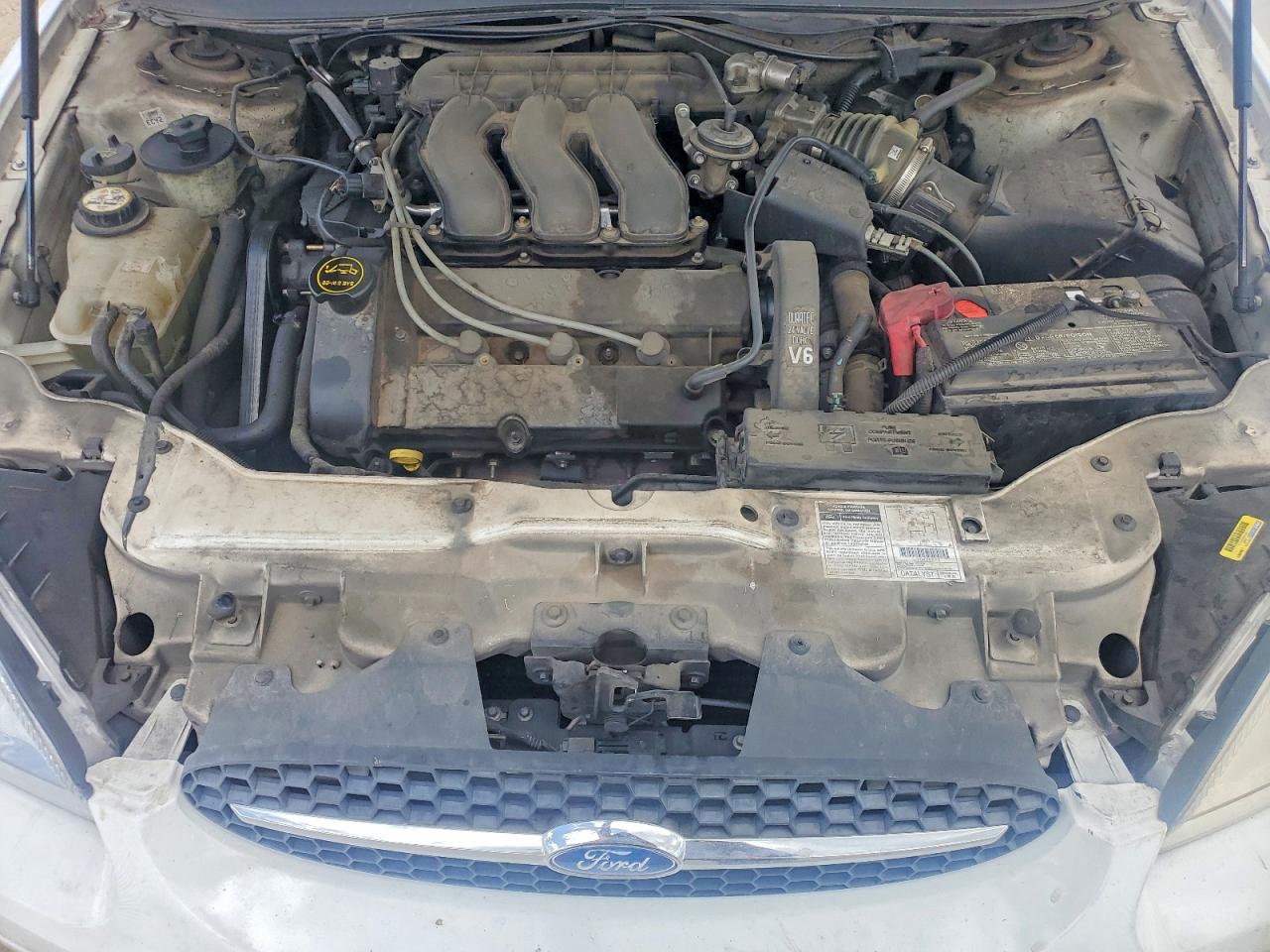 2002 Ford Taurus Ses White vin: 1FAFP55SX2A110652