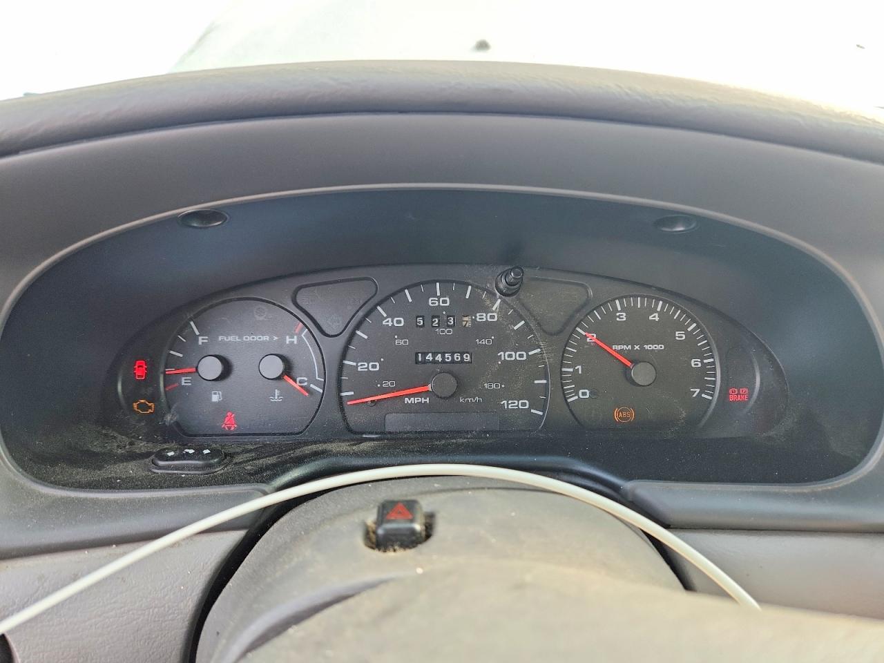 2003 Ford Taurus Ses White vin: 1FAFP55SX3A105713