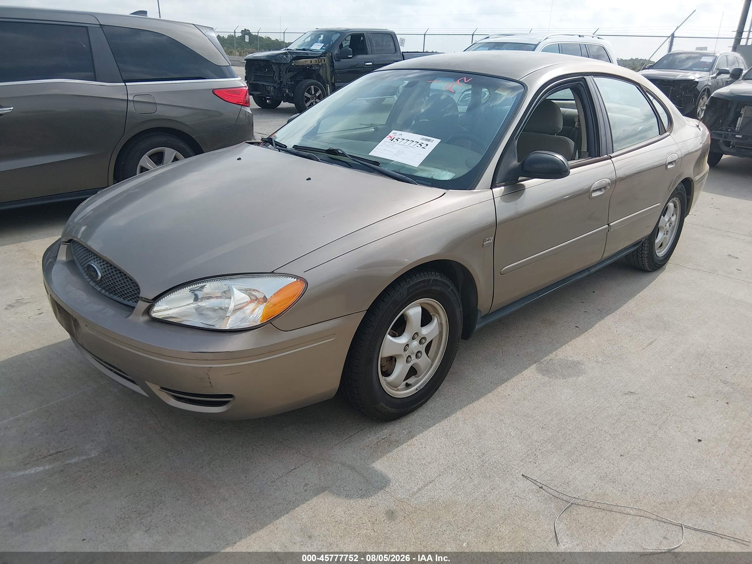 2004 Ford Taurus Ses Gold vin: 1FAFP55SX4G174111