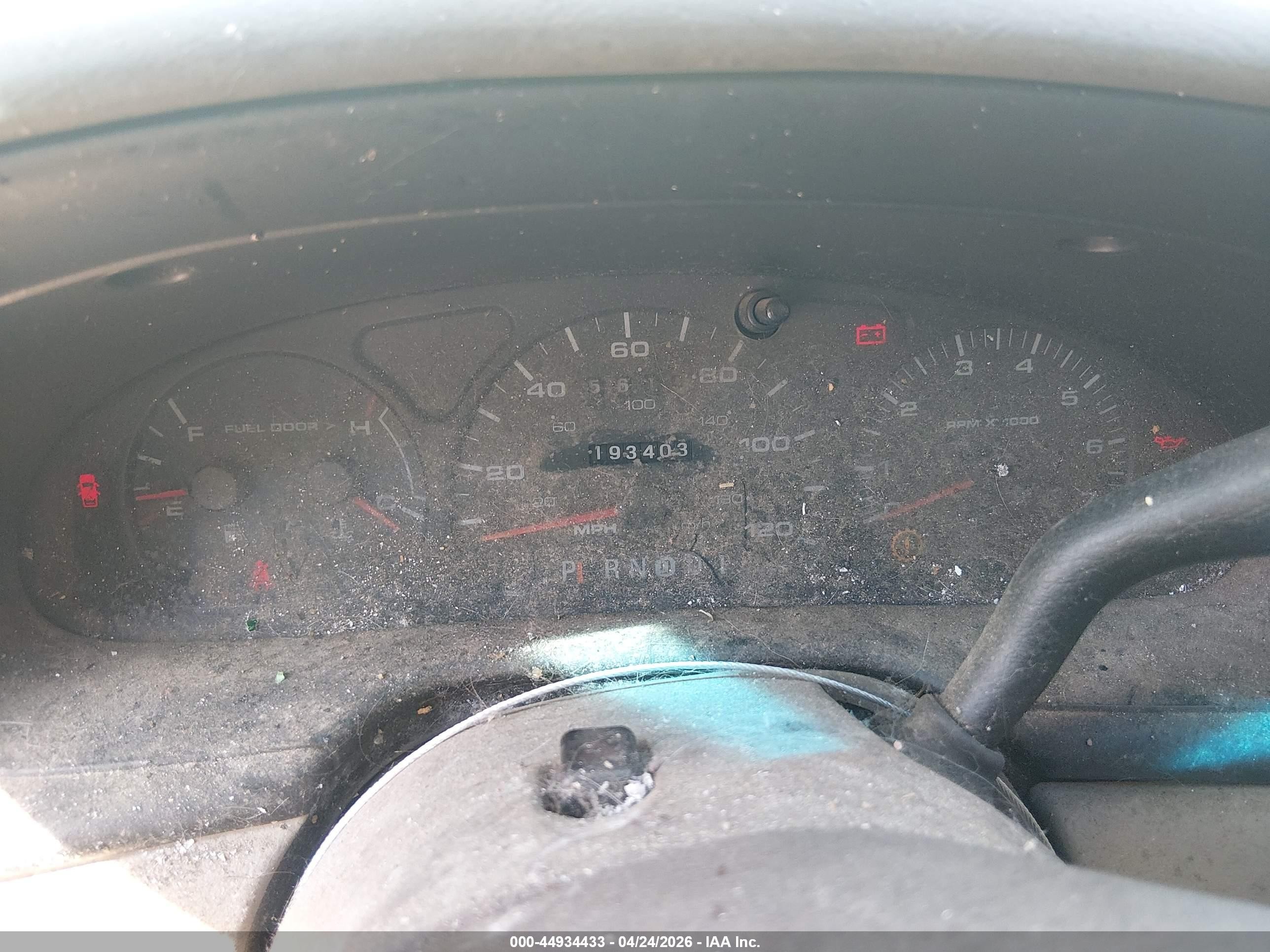 2001 Ford Taurus Ses Blue vin: 1FAFP55U01A125810