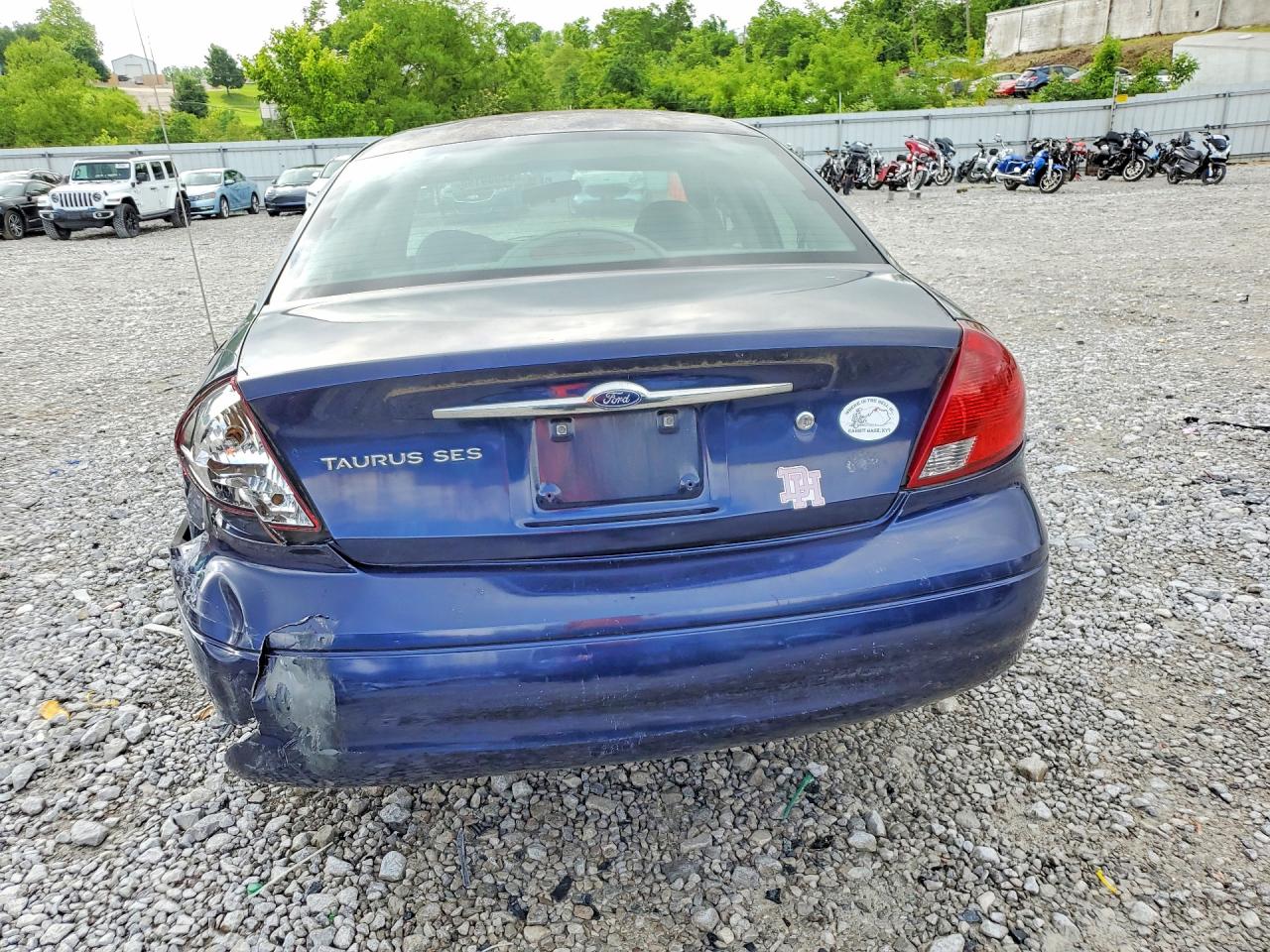 2001 Ford Taurus Ses Blue vin: 1FAFP55U01G138439