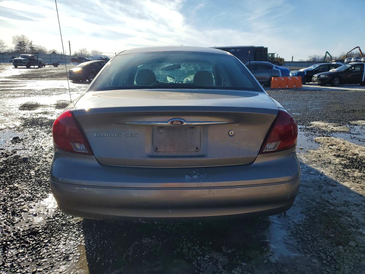 2002 Ford Taurus Ses Beige vin: 1FAFP55U02A133357