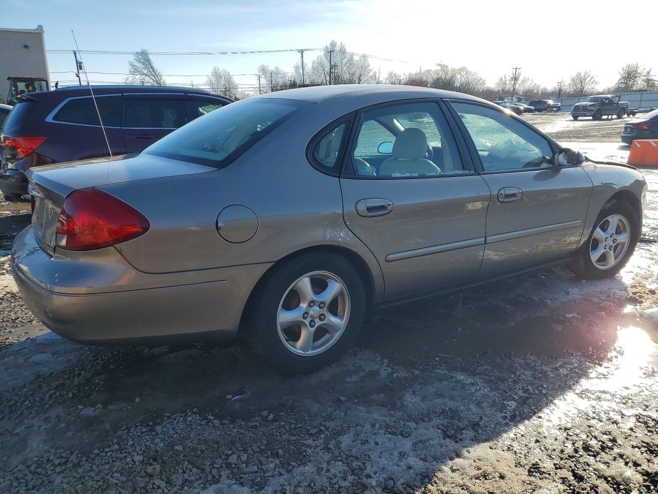 2002 Ford Taurus Ses Beige vin: 1FAFP55U02A133357
