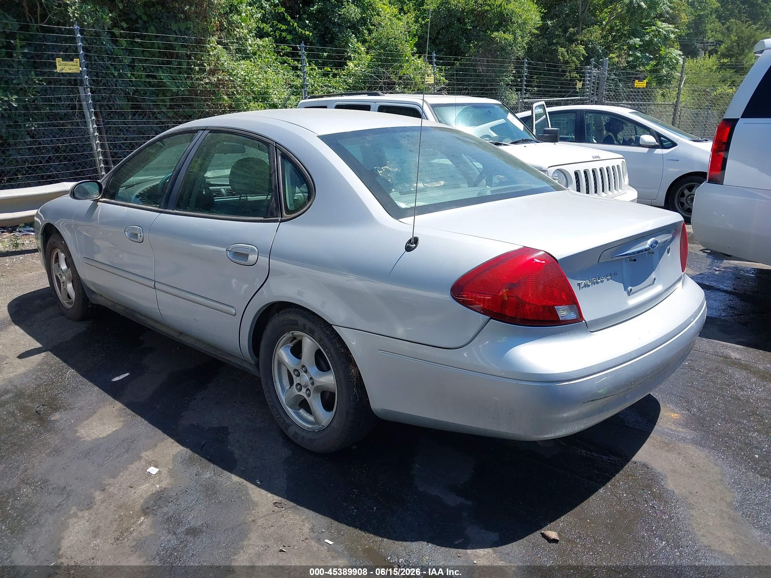 2002 Ford Taurus Ses/ses Standard Silver vin: 1FAFP55U02A256785